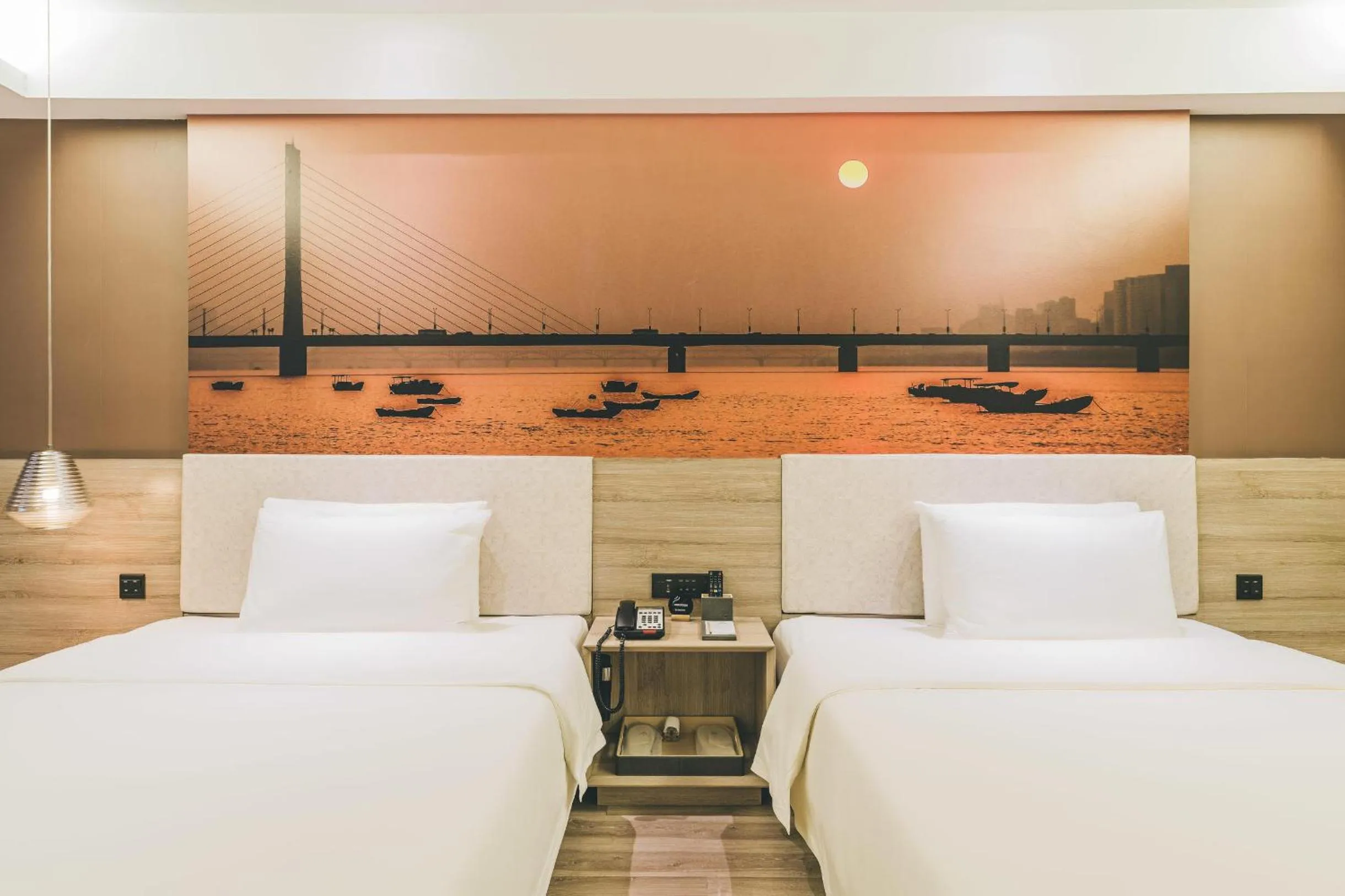 Bed in Atour Music Hotel Hangzhou West Lake