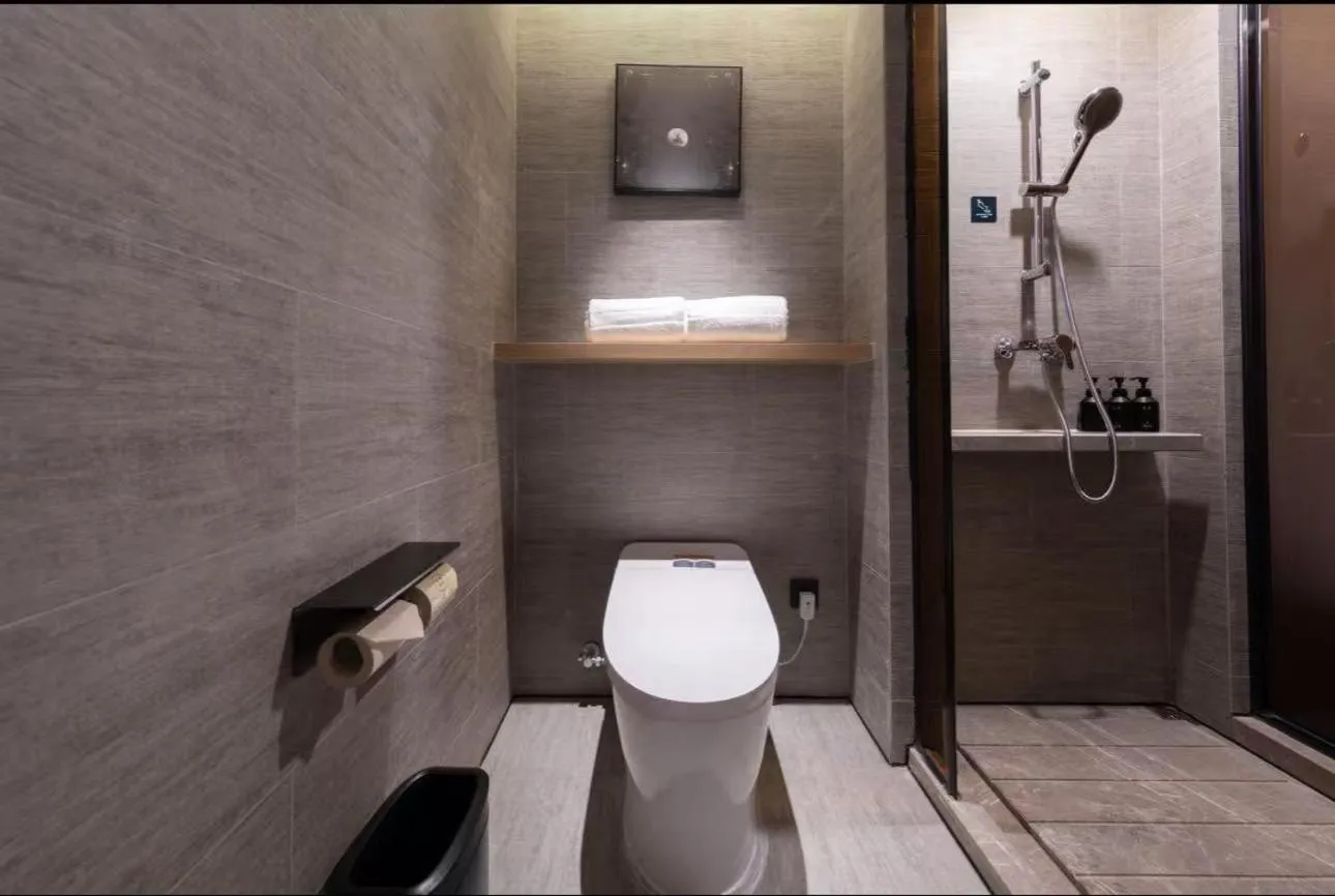 Atour Hotel Hangzhou Wulin Plaza Baochu Road