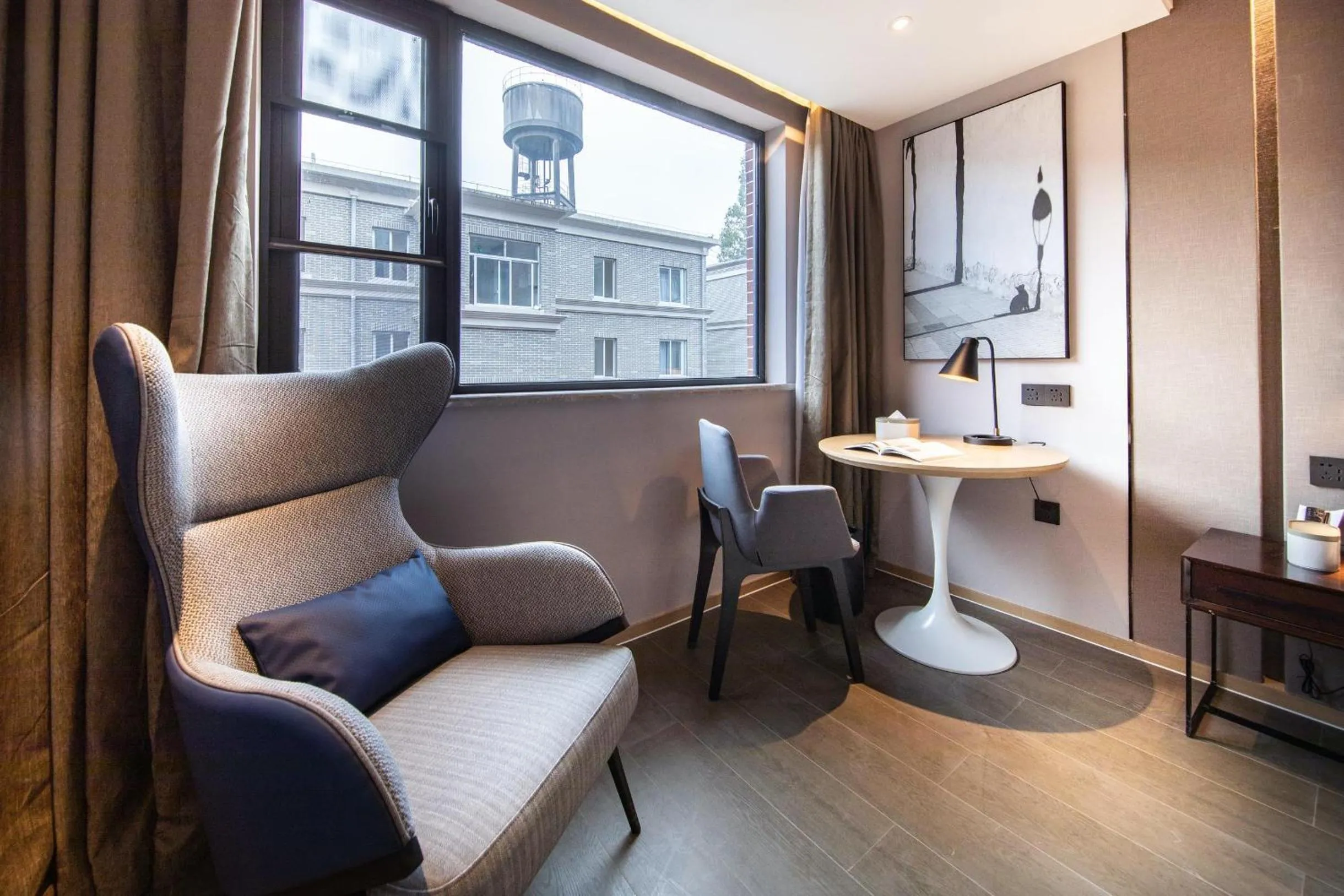 Atour Hotel Hangzhou Wulin Plaza Baochu Road