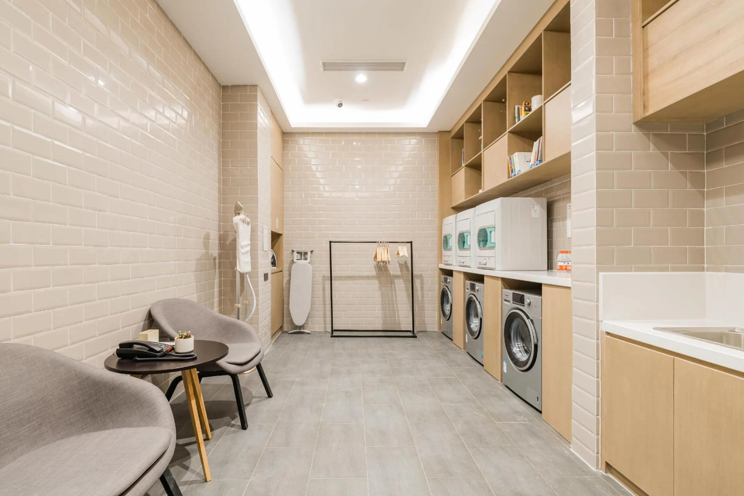 Atour Hotel Ningbo International Convention and Exhibition Center