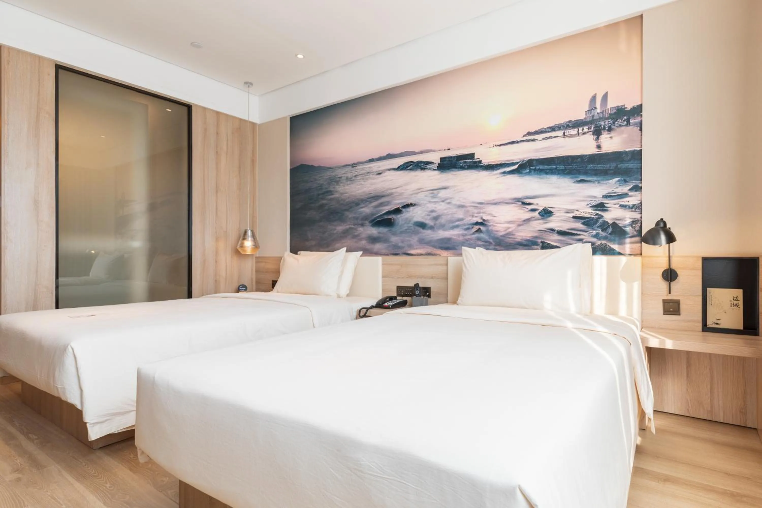 Bed in Atour Hotel Xiamen Jimei University