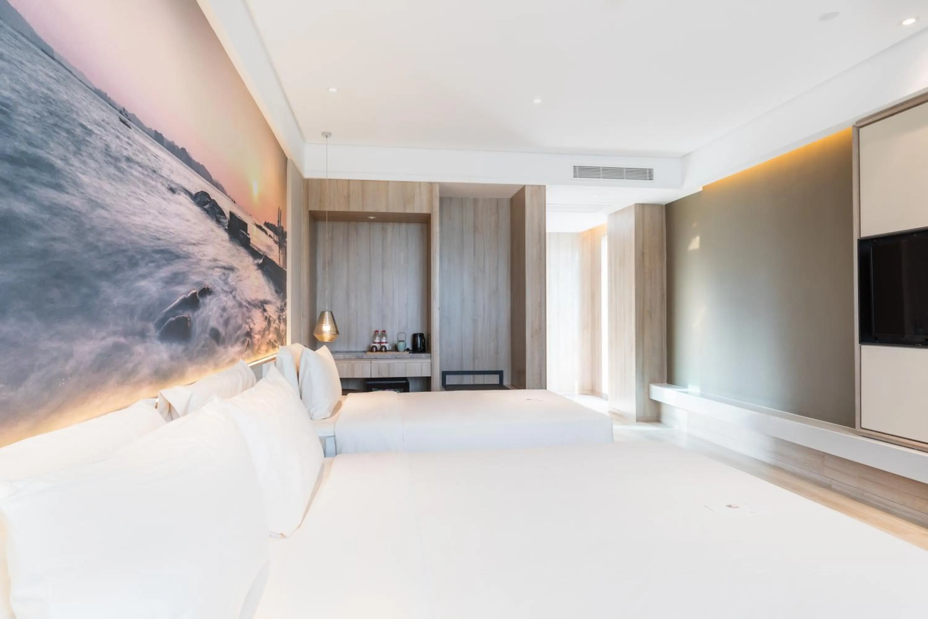 Bed in Atour Hotel Xiamen Jimei University