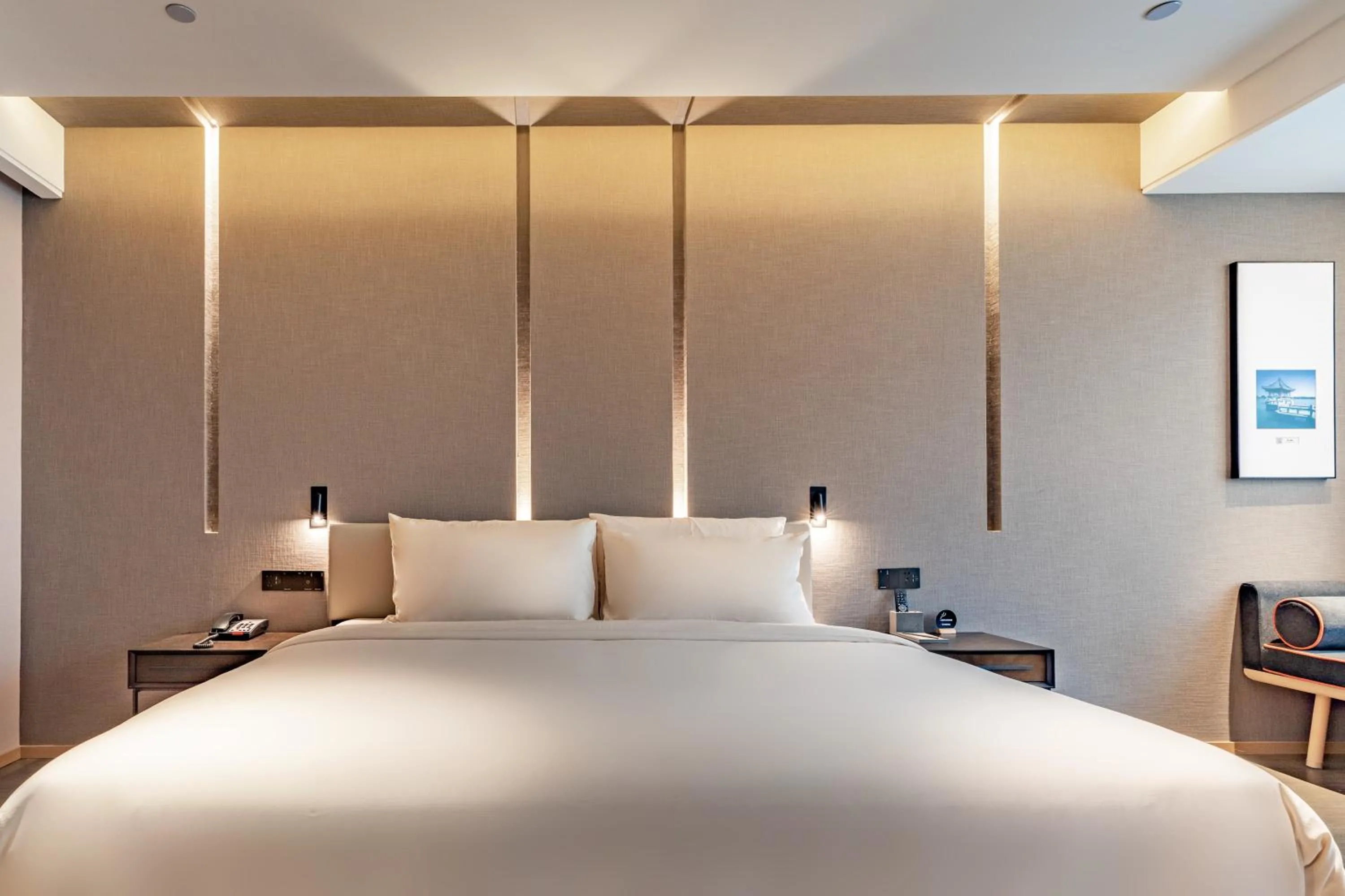 Bed in Atour Hotel Jinan Grand View Garden