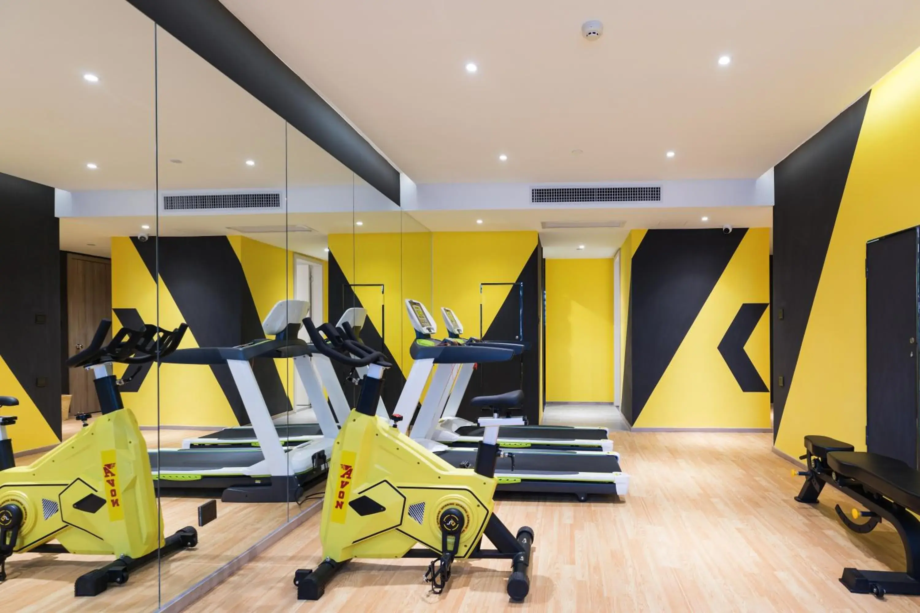 Fitness centre/facilities in Atour Hotel Guangzhou Huadu Square Fitness centre/facilities in Atour Hotel Guangzhou Huadu Square