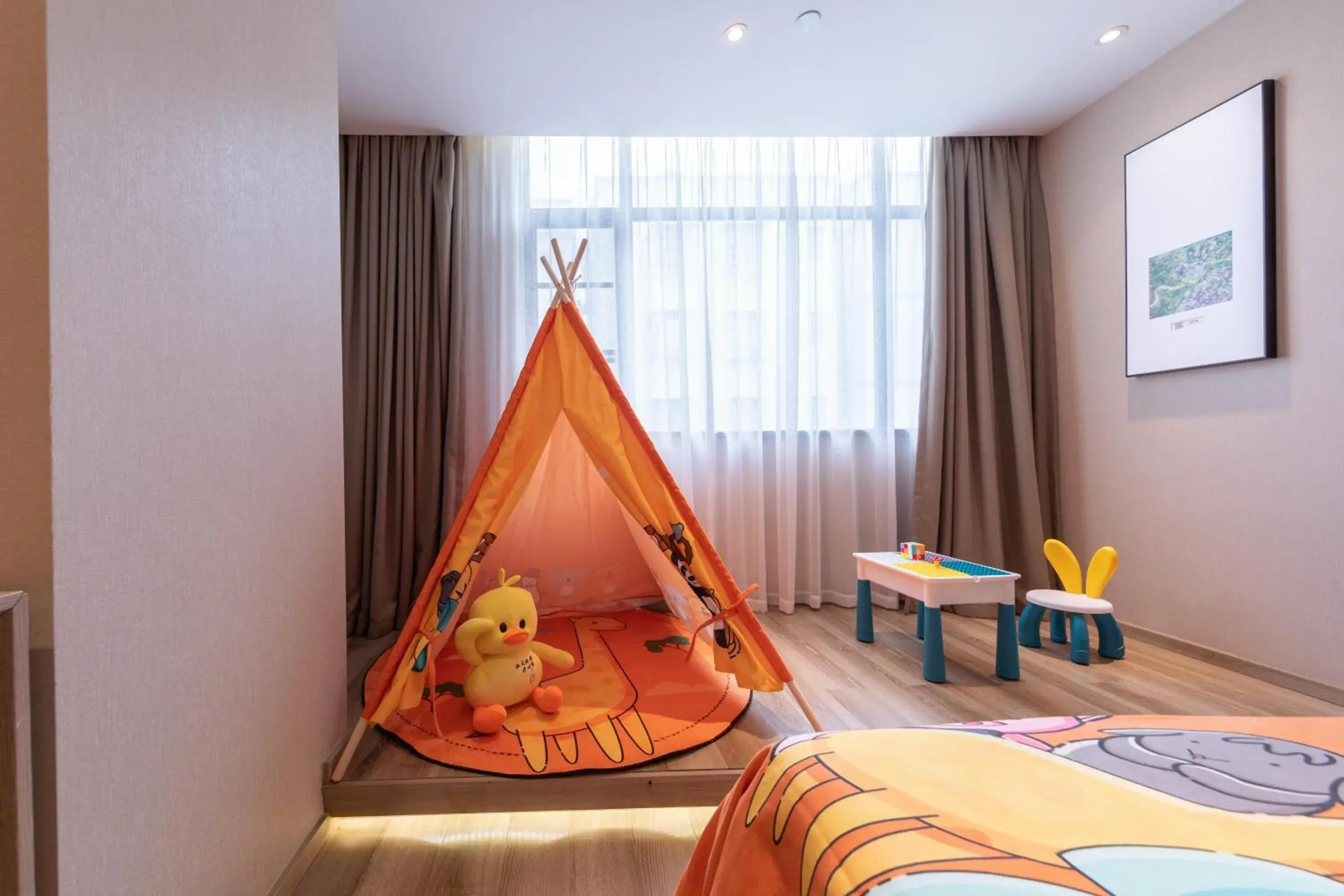 Photo of the whole room, Bed in Atour Hotel Guangzhou Huadu Square Photo of the whole room, Bed in Atour Hotel Guangzhou Huadu Square