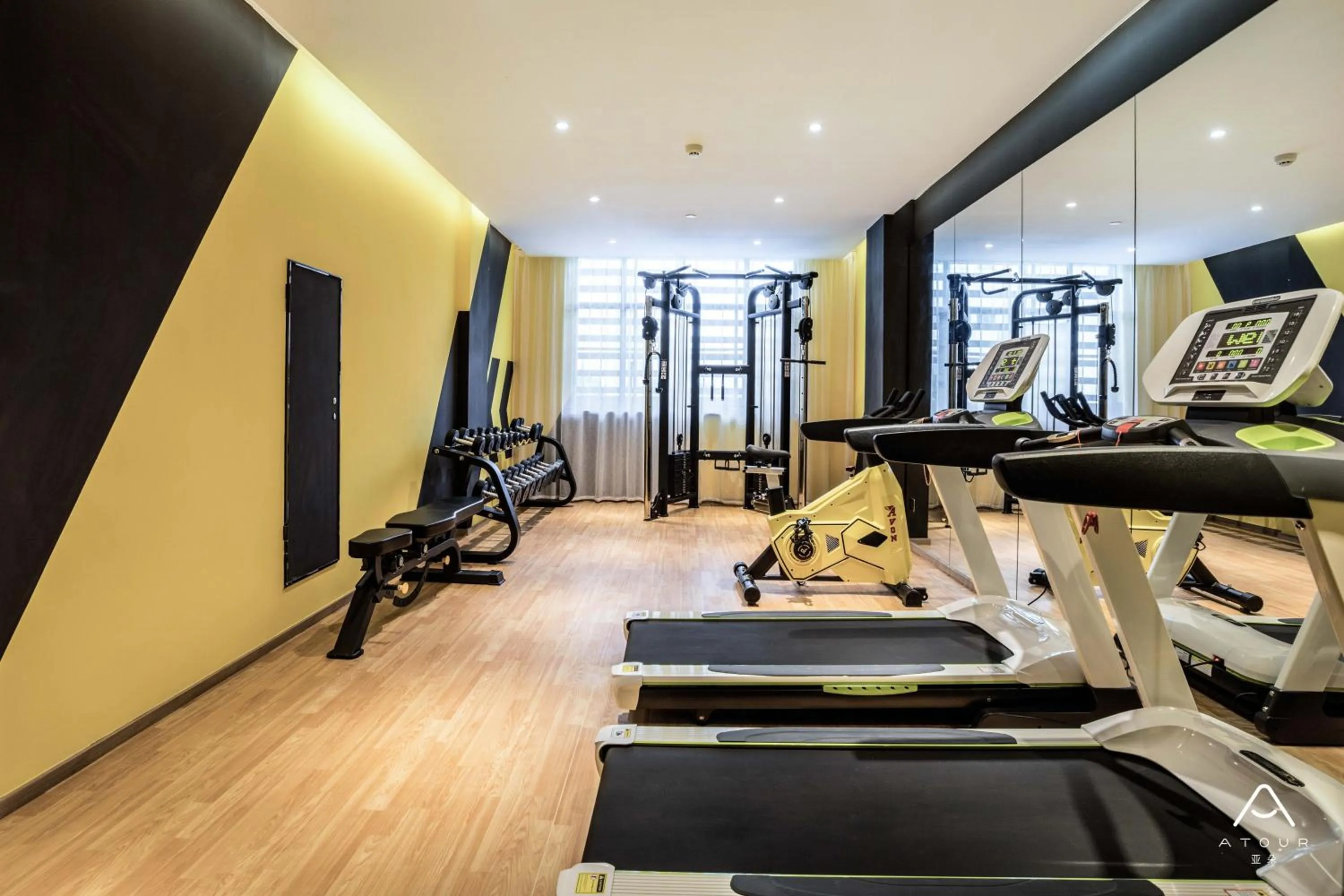 Fitness centre/facilities in Atour Hotel Guangzhou Huadu Square