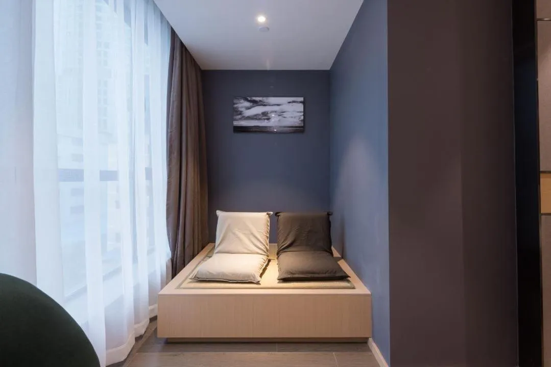 Bedroom, Bed in Atour Hotel Gangding Metro Station Taikoo Hui Tianhe Guangzhou