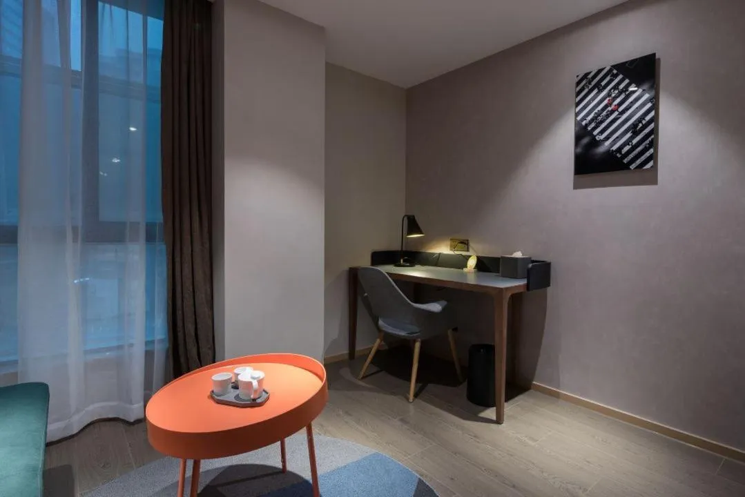 Seating area in Atour Hotel Gangding Metro Station Taikoo Hui Tianhe Guangzhou