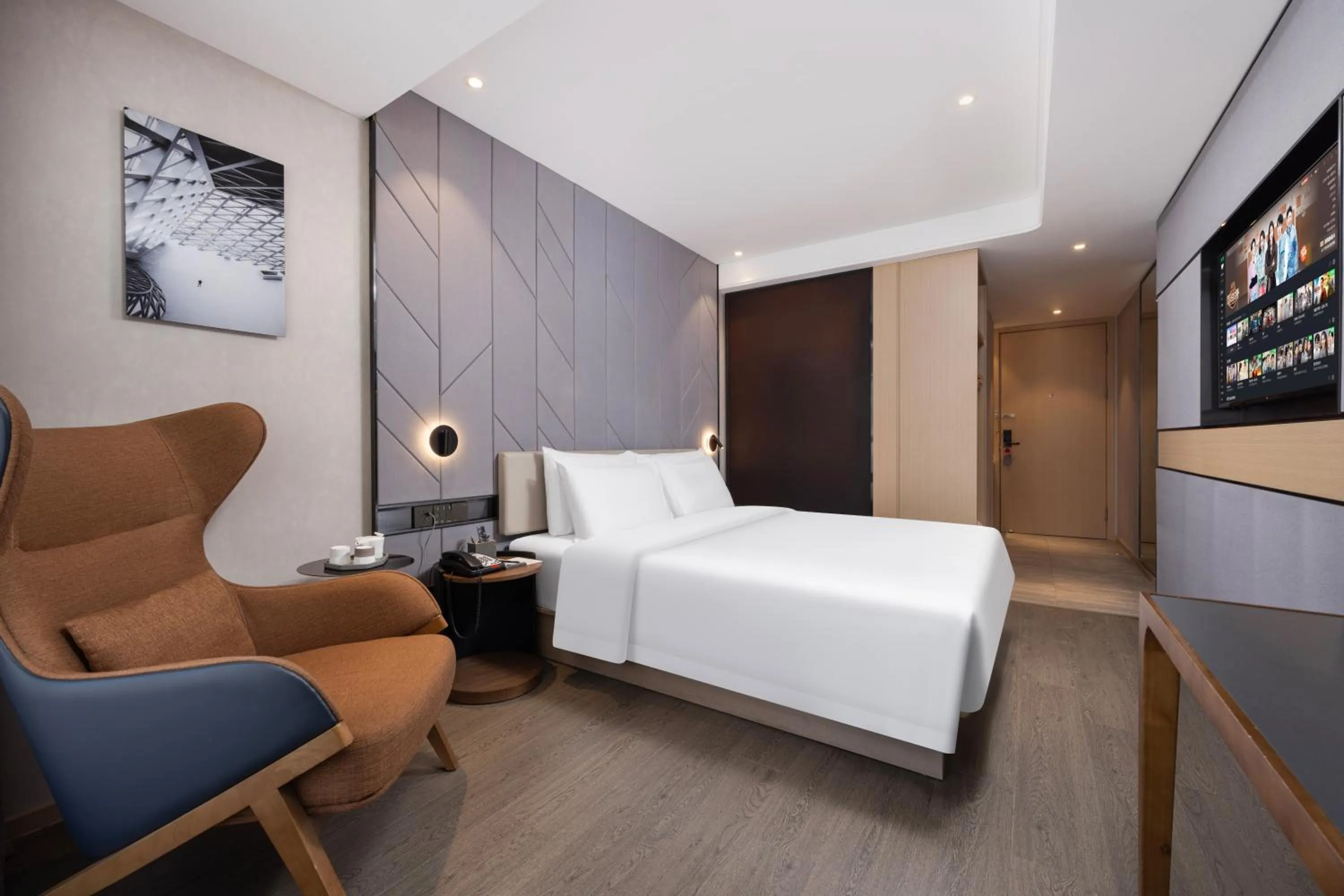 Bed in Atour Hotel Gangding Metro Station Taikoo Hui Tianhe Guangzhou