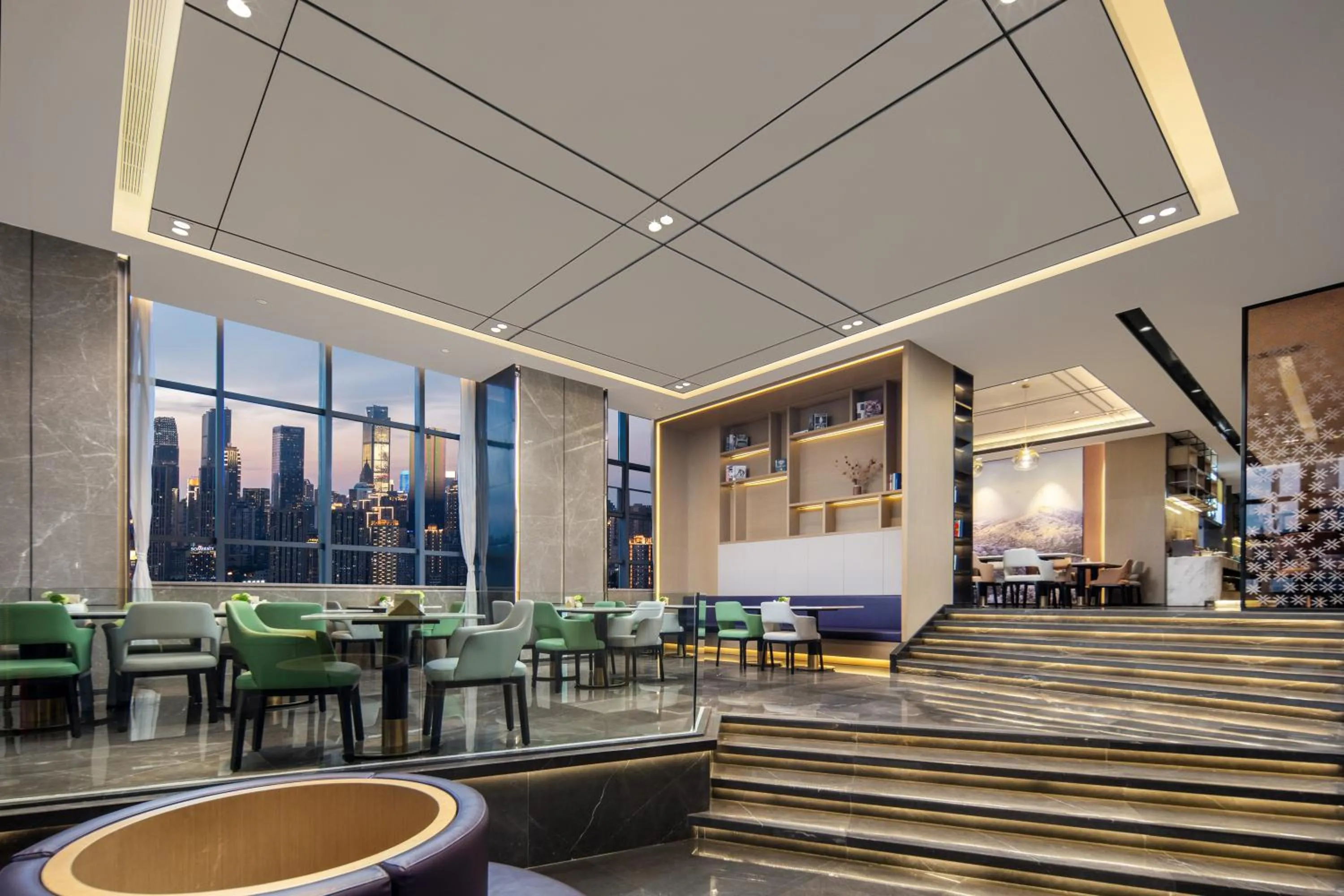 Restaurant/places to eat in Atour S Hotel Chongqing Crown International