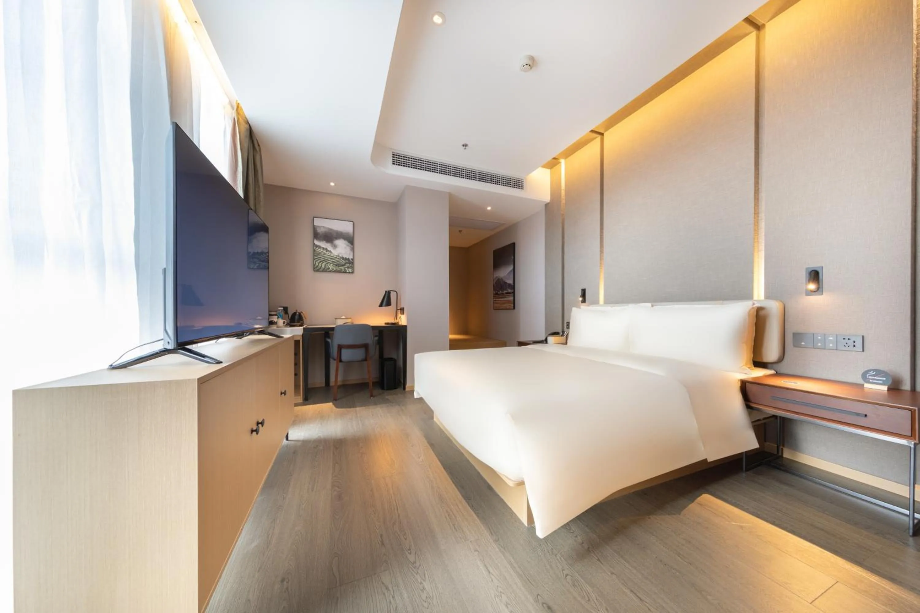 Bed in Atour Hotel Kunming Nanyue City