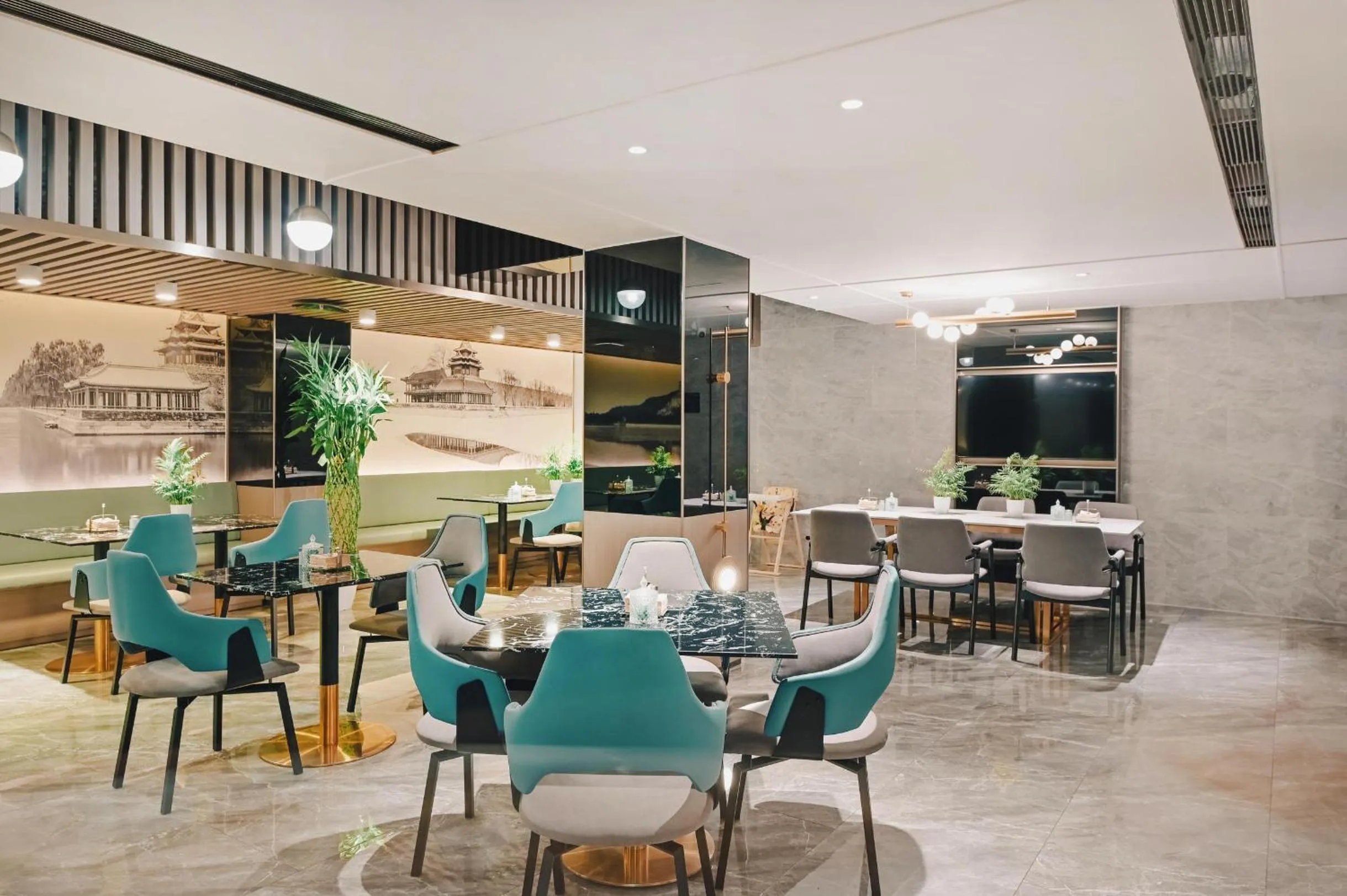 Atour Hotel Beijing Dahongmen Yintai