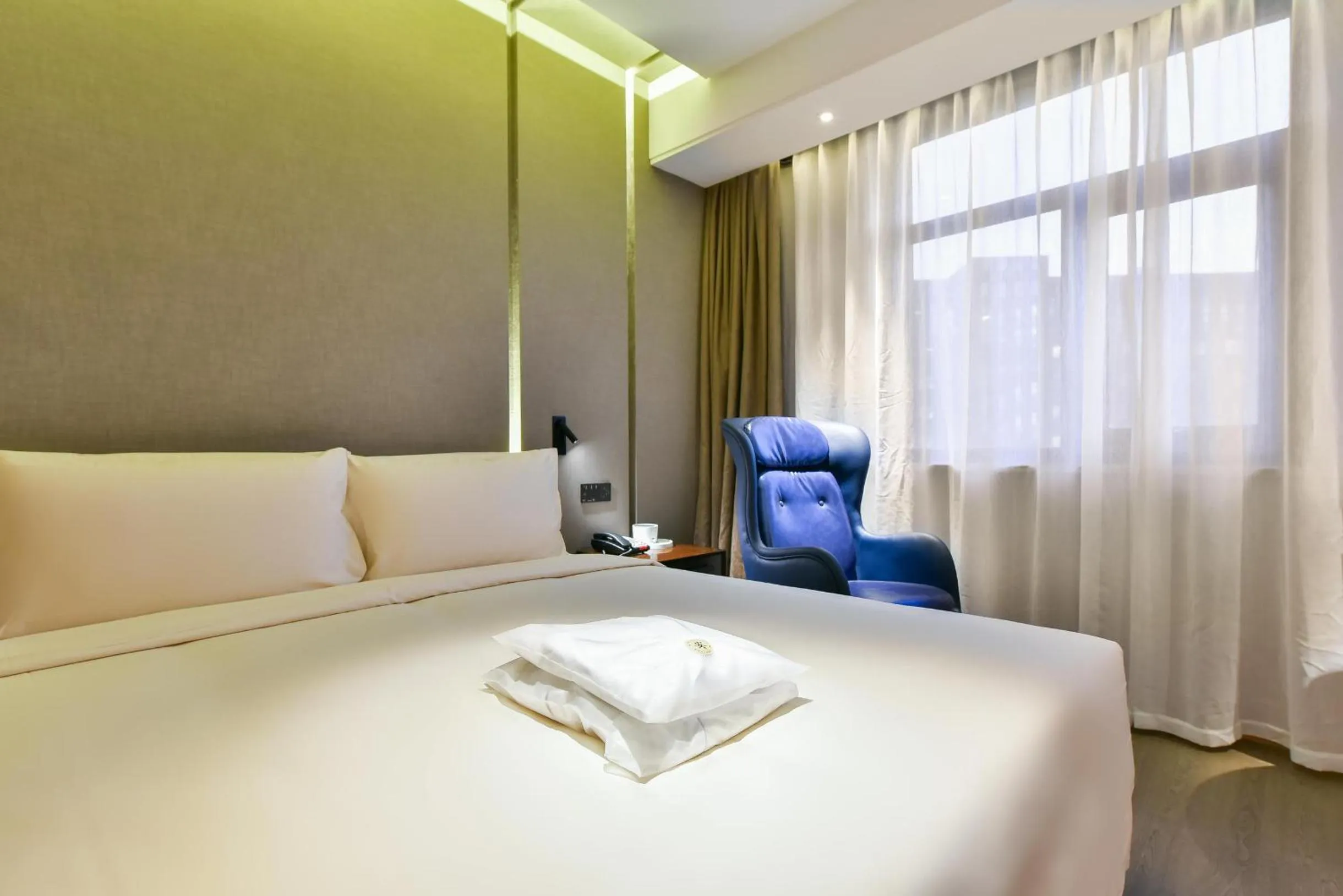 Bed in Atour Hotel Beijing Wangjing 798 Art District