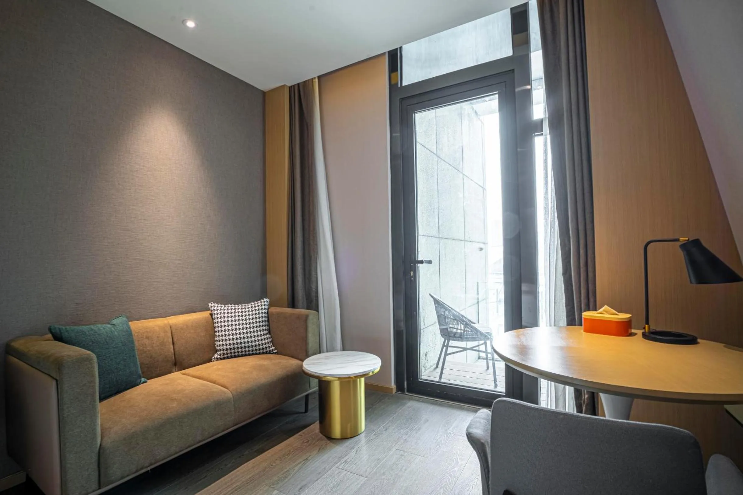 Atour Hotel Tianjin Eye