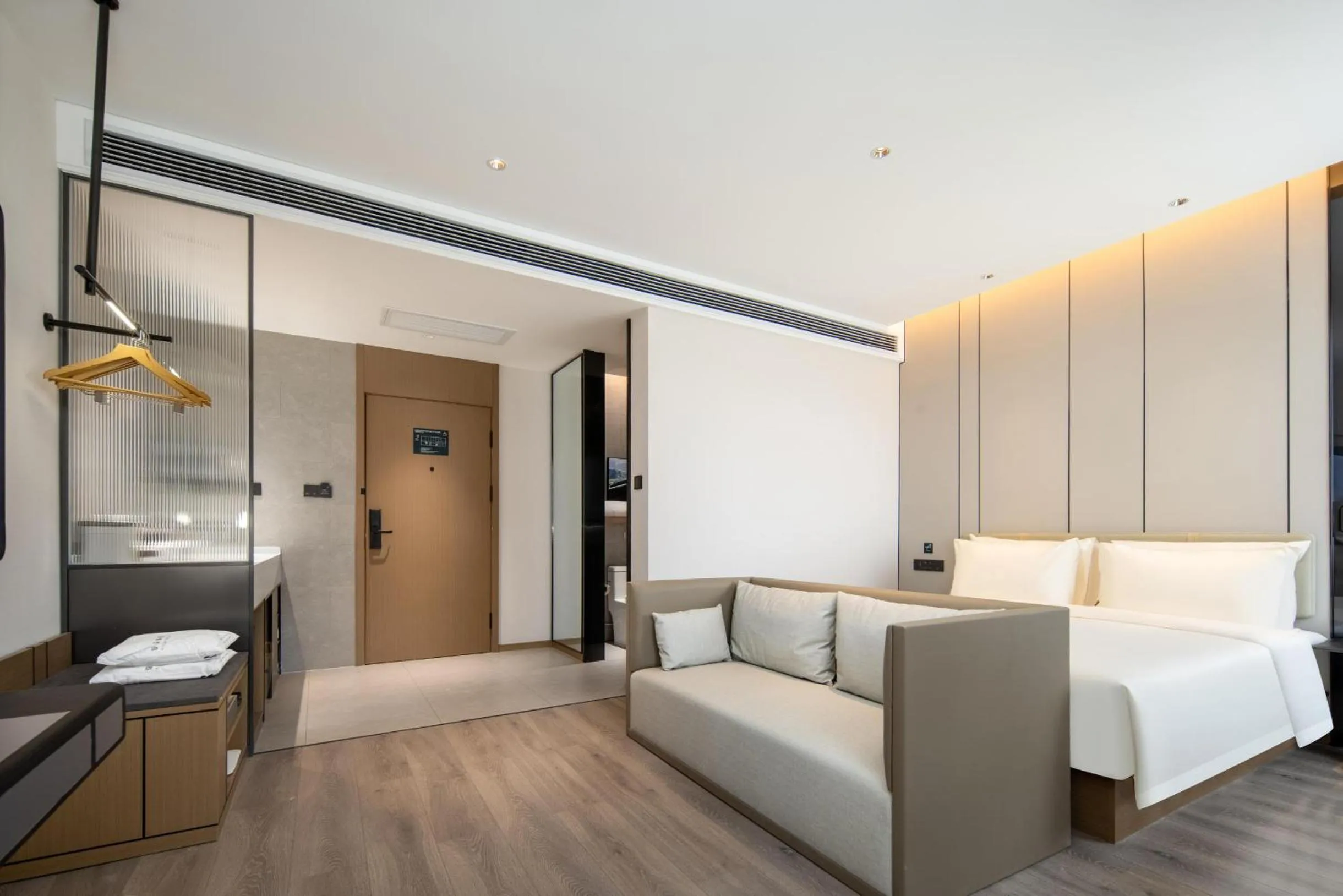 Atour Hotel Tianjin Zhongbei Haitai Industrial Park