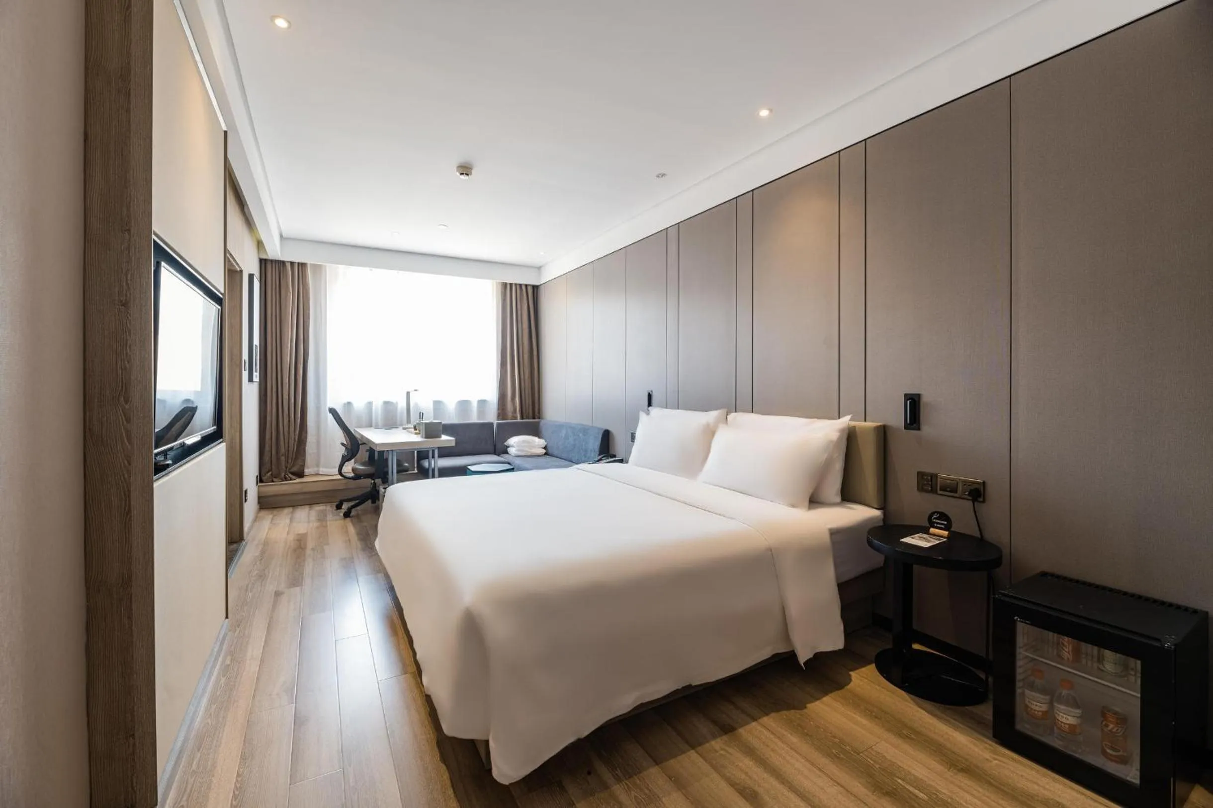 Atour Hotel Beijing Yansha Sanyuan Bridge