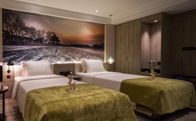 Atour Hotel Beijing Yansha Sanyuan Bridge