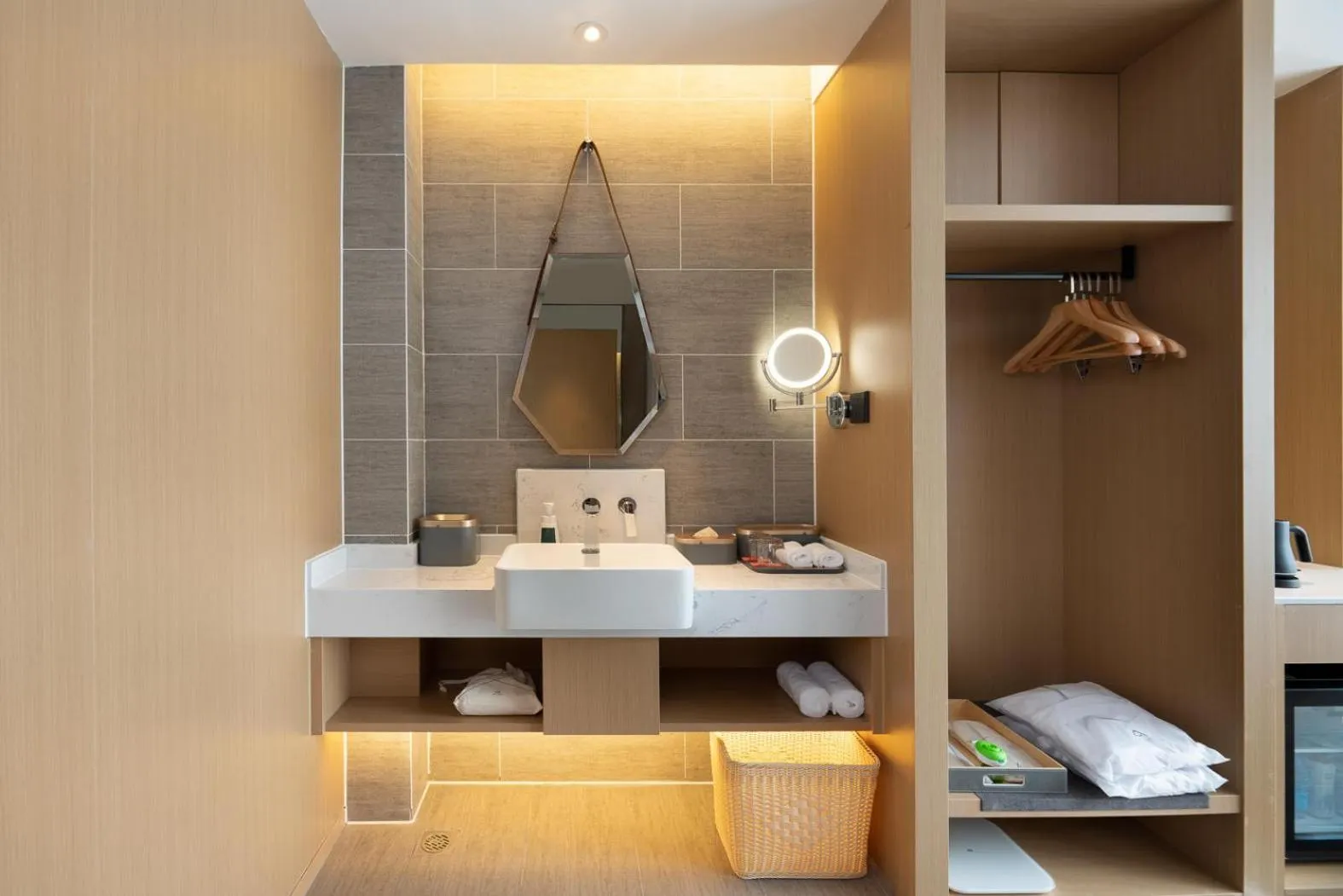 Atour S Hotel Xinghai Square