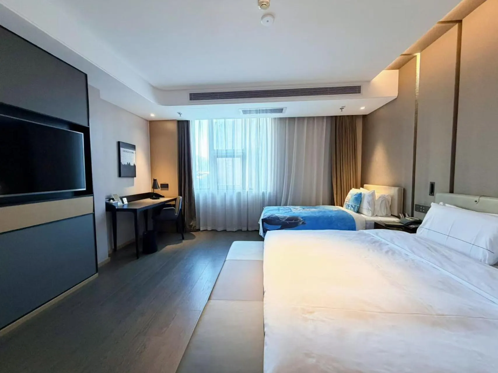 Bedroom, Bed in Atour S Hotel Xinghai Square