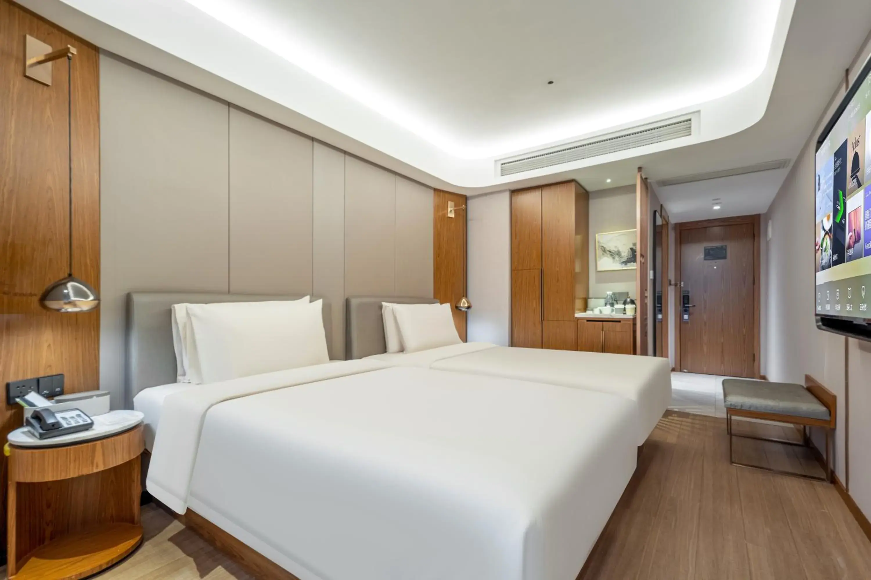 Bed in Atour X Hotel Shanghai Lujiazui Binjiang Avenue Bed in Atour X Hotel Shanghai Lujiazui Binjiang Avenue