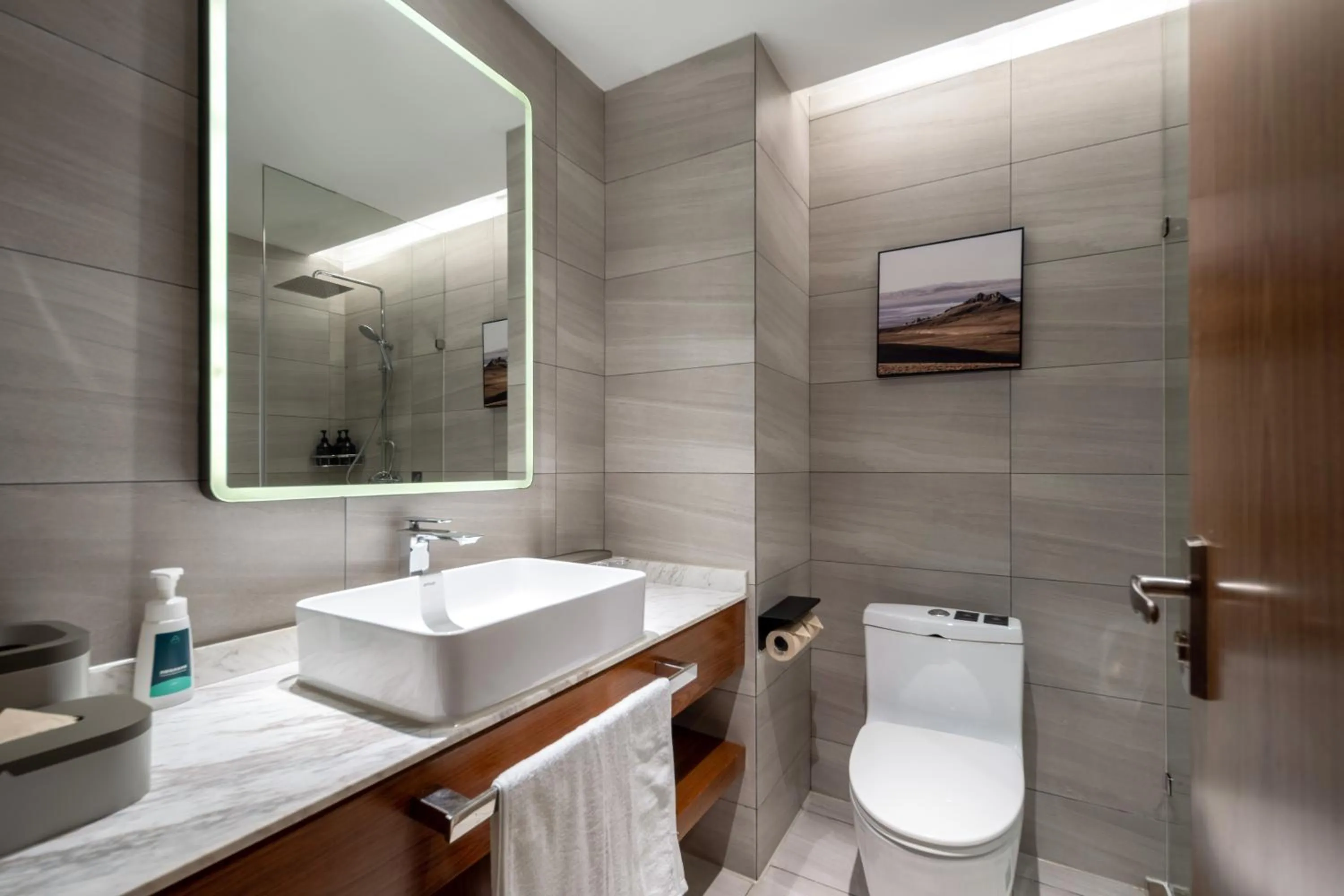 Toilet in Atour X Hotel Shanghai Lujiazui Binjiang Avenue