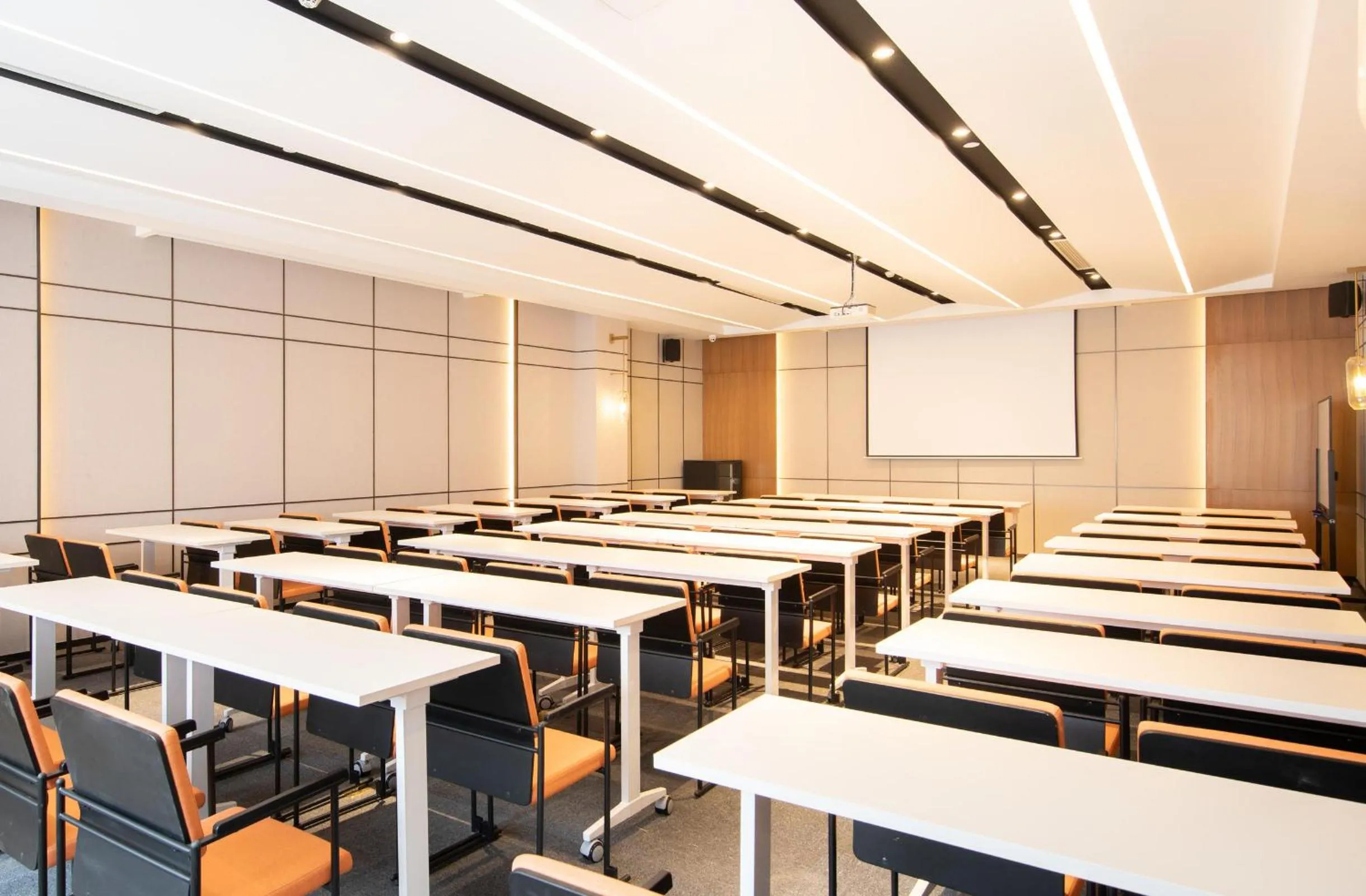 Atour Hotel Nanchang West Railway Station International Expo City