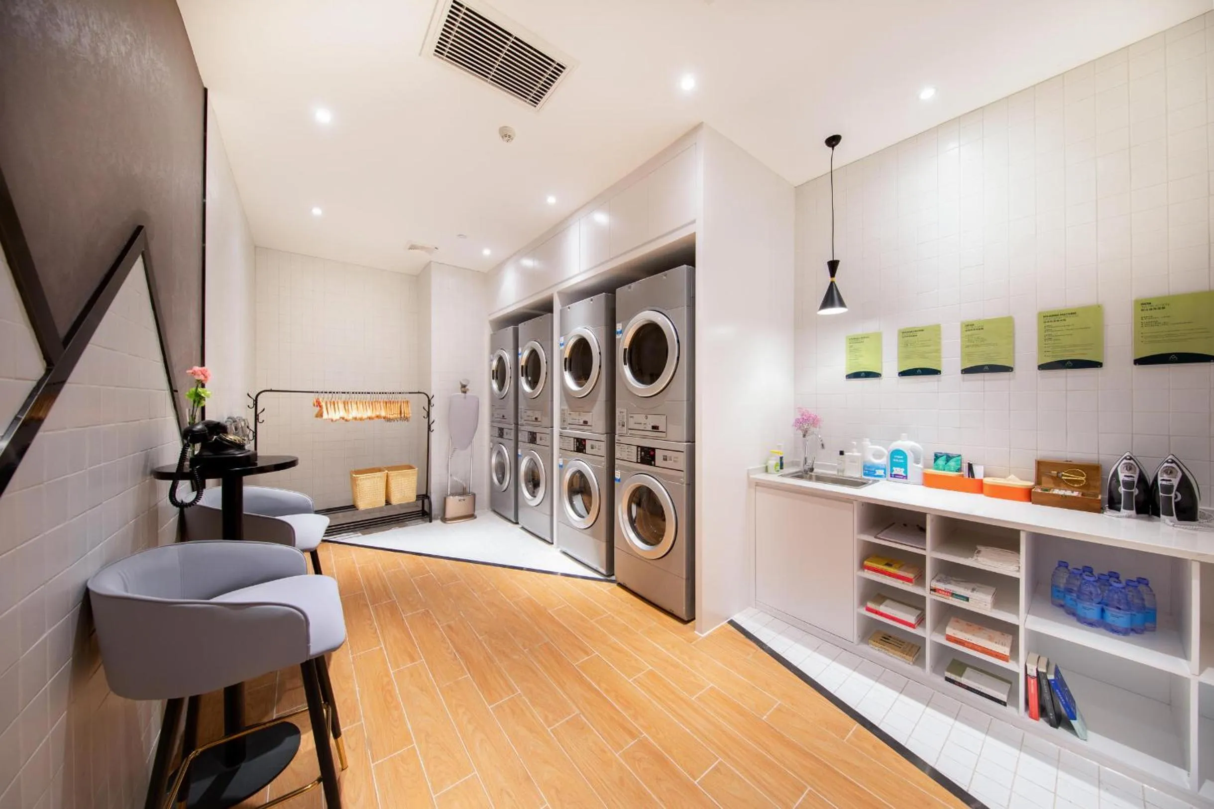 Atour Hotel Nanchang West Railway Station International Expo City