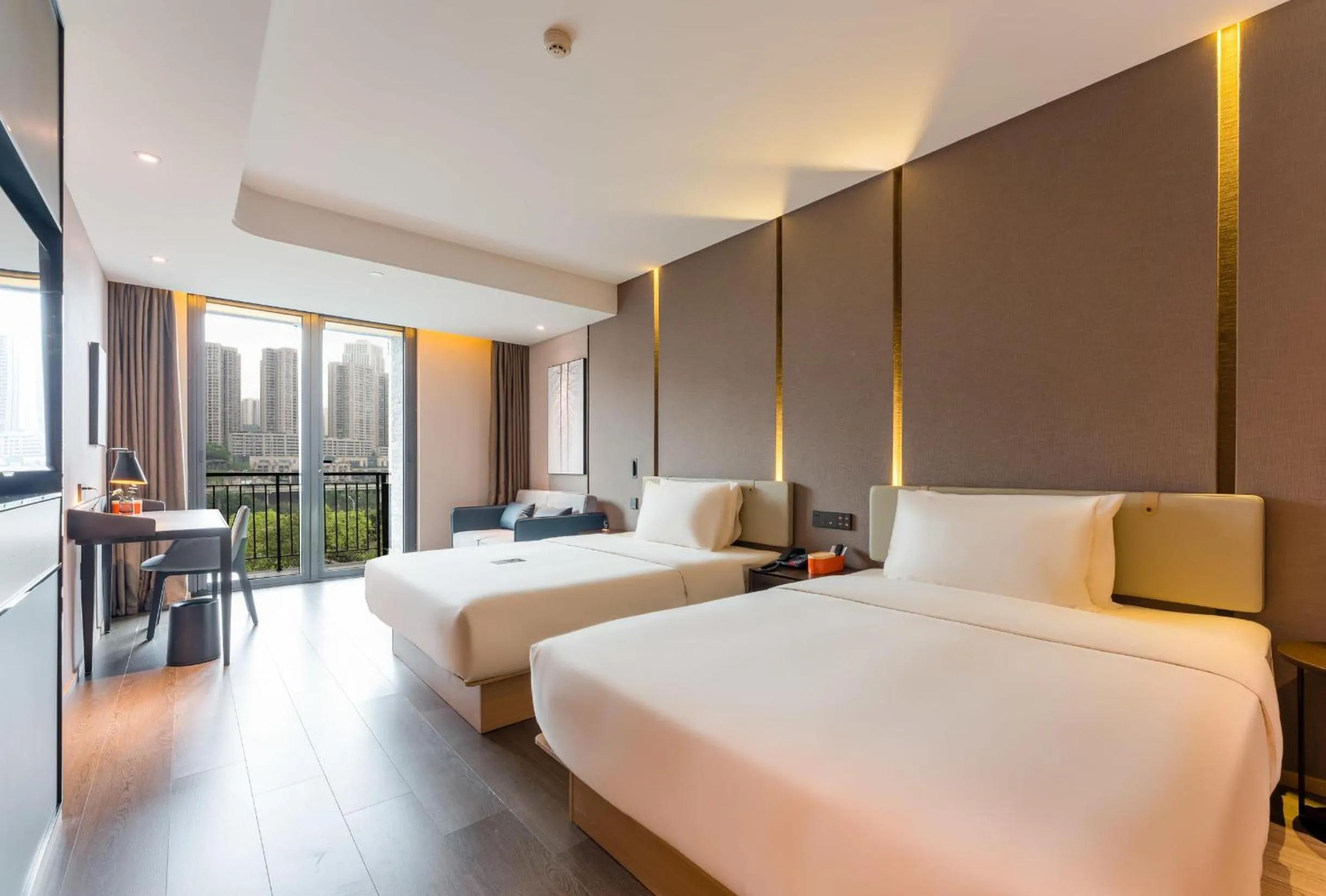 Bed in Atour Hotel Chongqing Tiandi NetEase Cloud Music