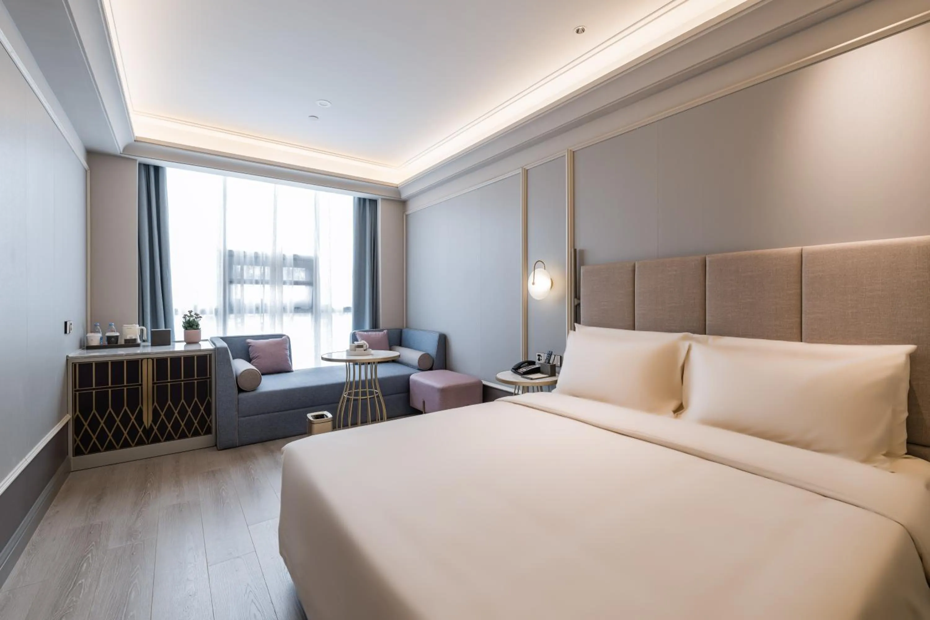 Bed in Atour Hotel Chengdu Kuanzhai Alley