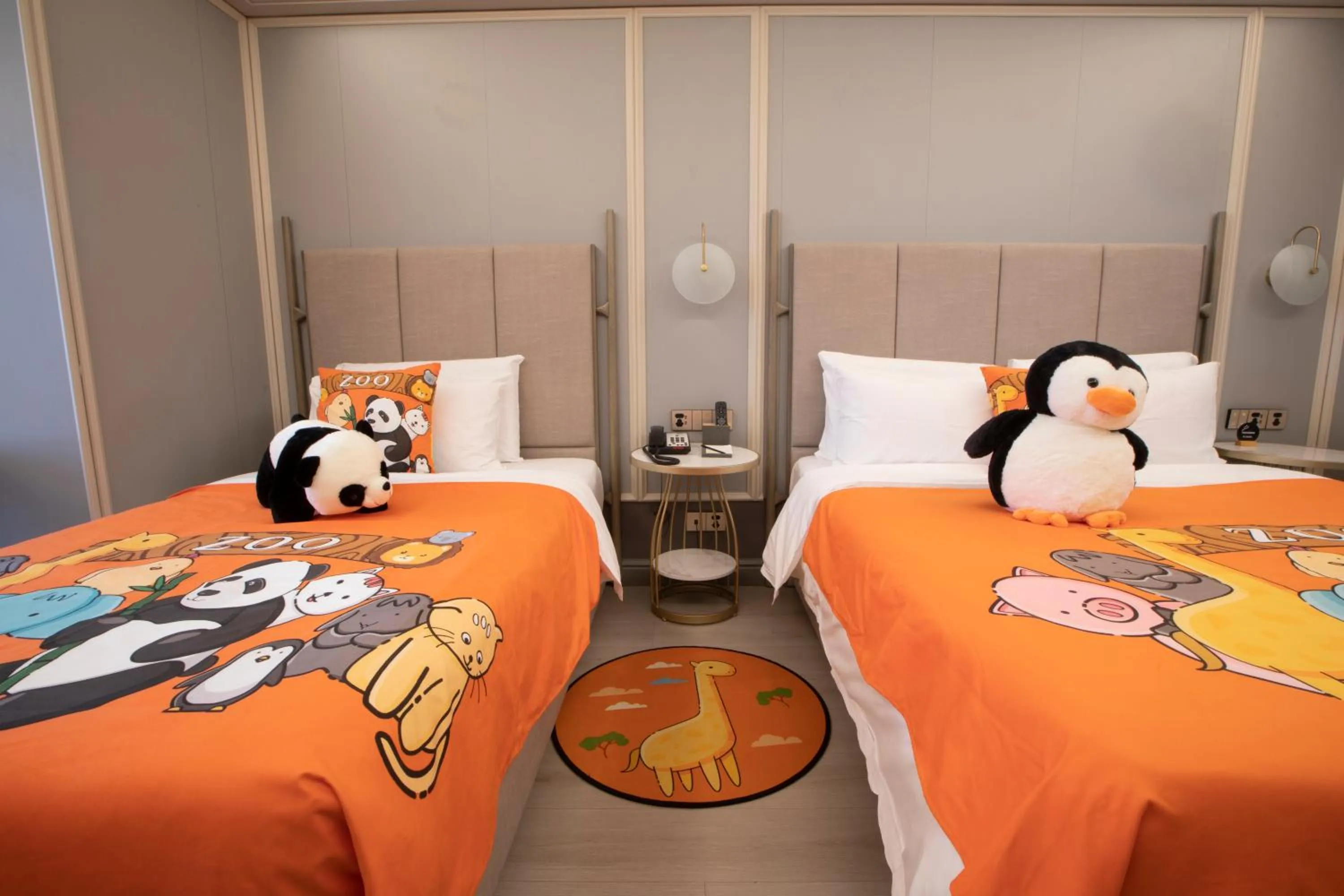 Bed in Atour Hotel Chengdu Kuanzhai Alley