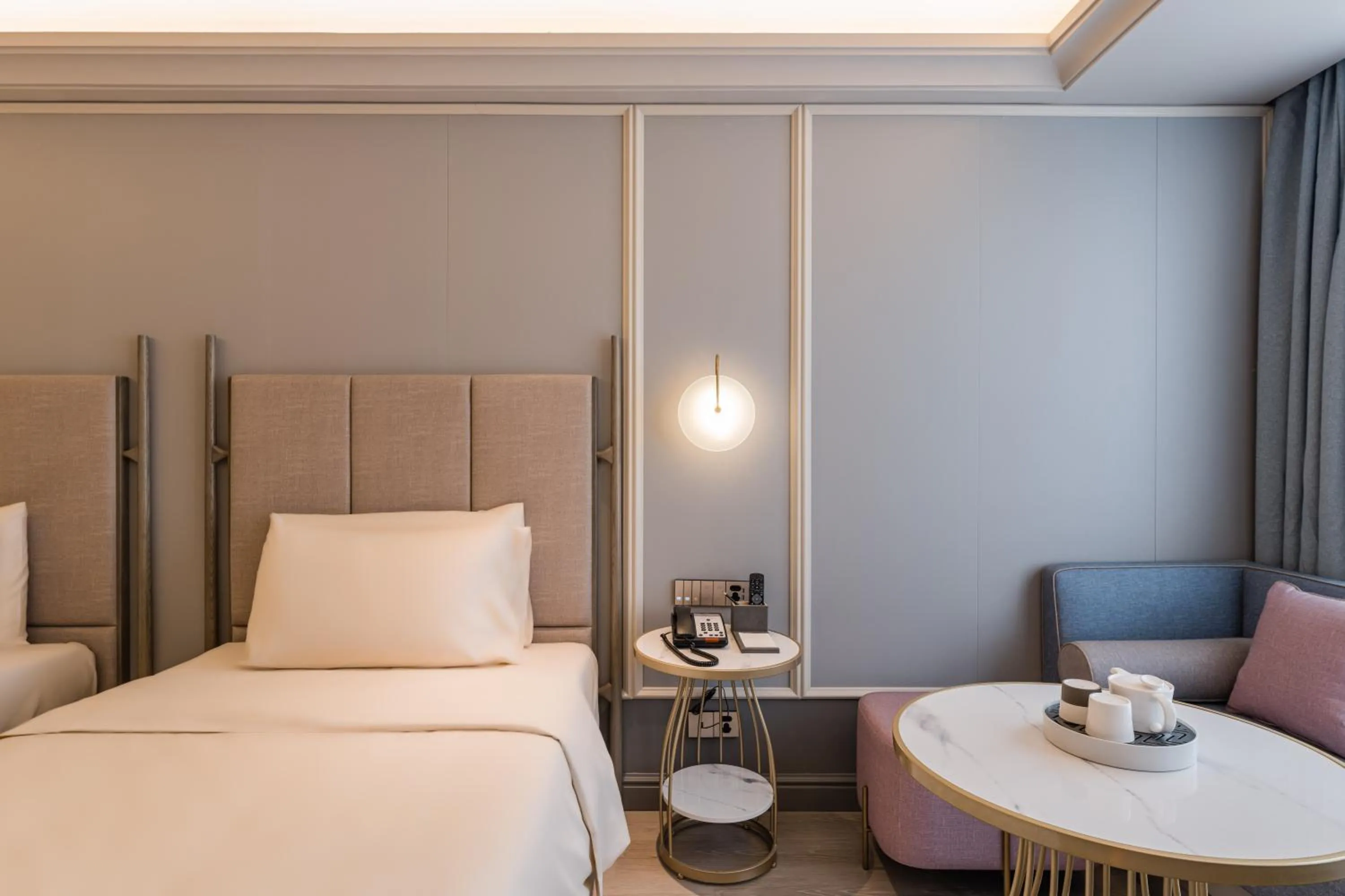 Bed in Atour Hotel Chengdu Kuanzhai Alley