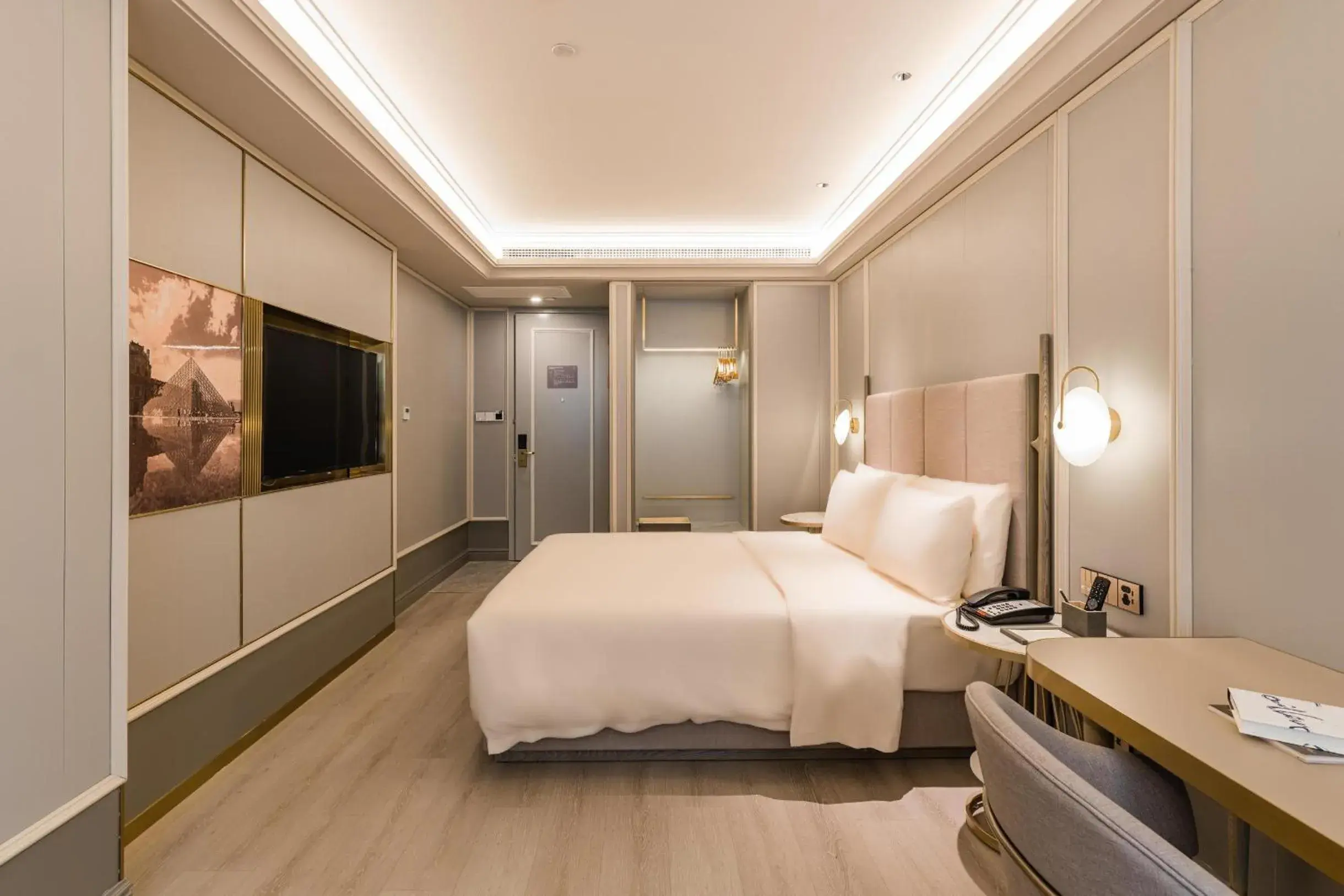 Bedroom, Bed in Atour Hotel Chengdu Kuanzhai Alley Bedroom, Bed in Atour Hotel Chengdu Kuanzhai Alley