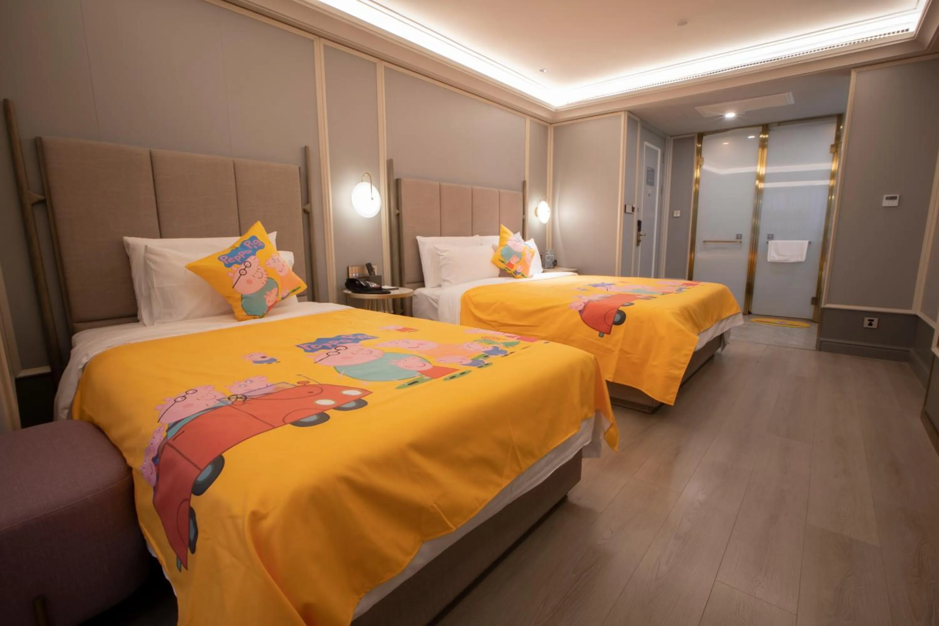 Bed in Atour Hotel Chengdu Kuanzhai Alley