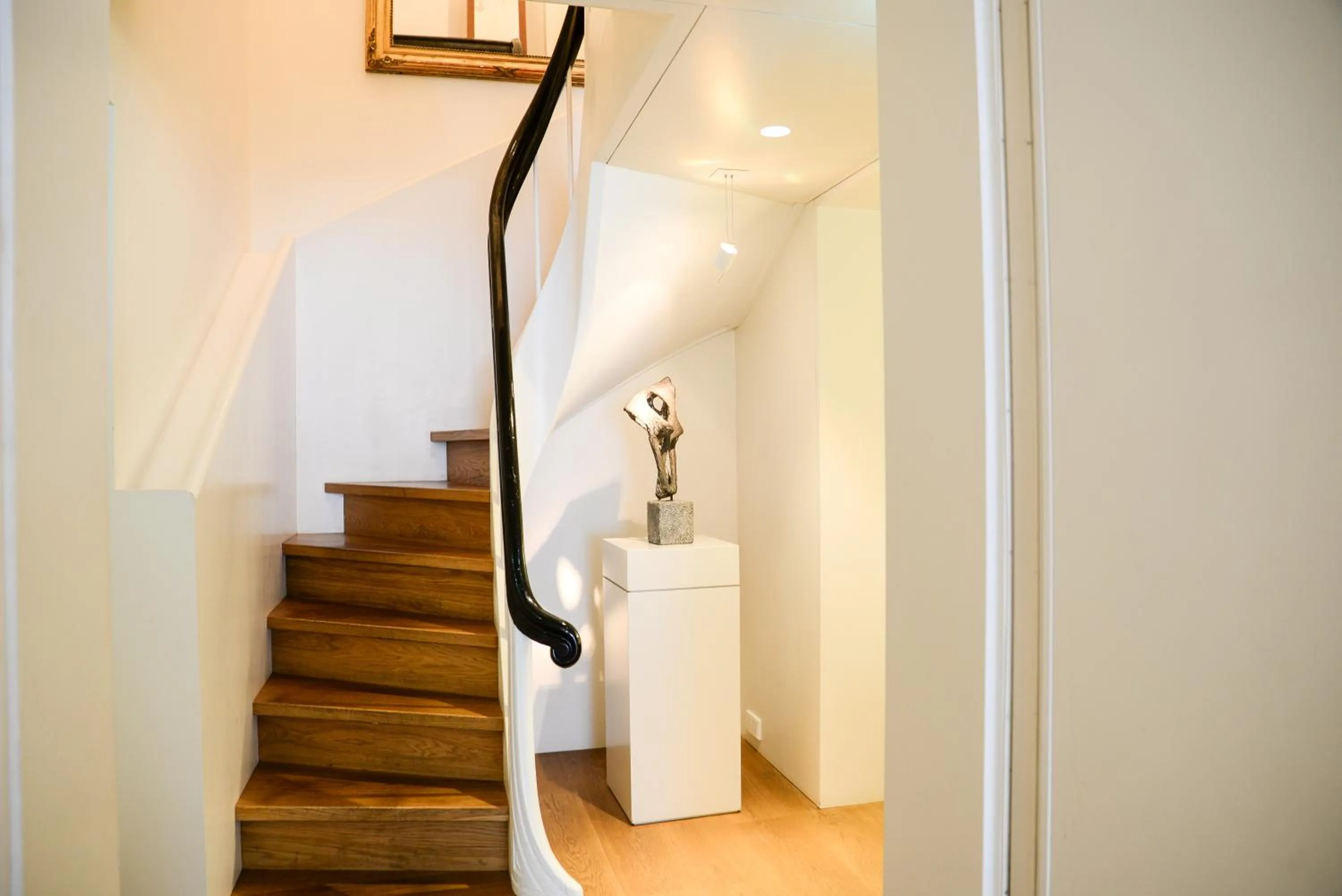 Lobby or reception in Ambassade Hotel