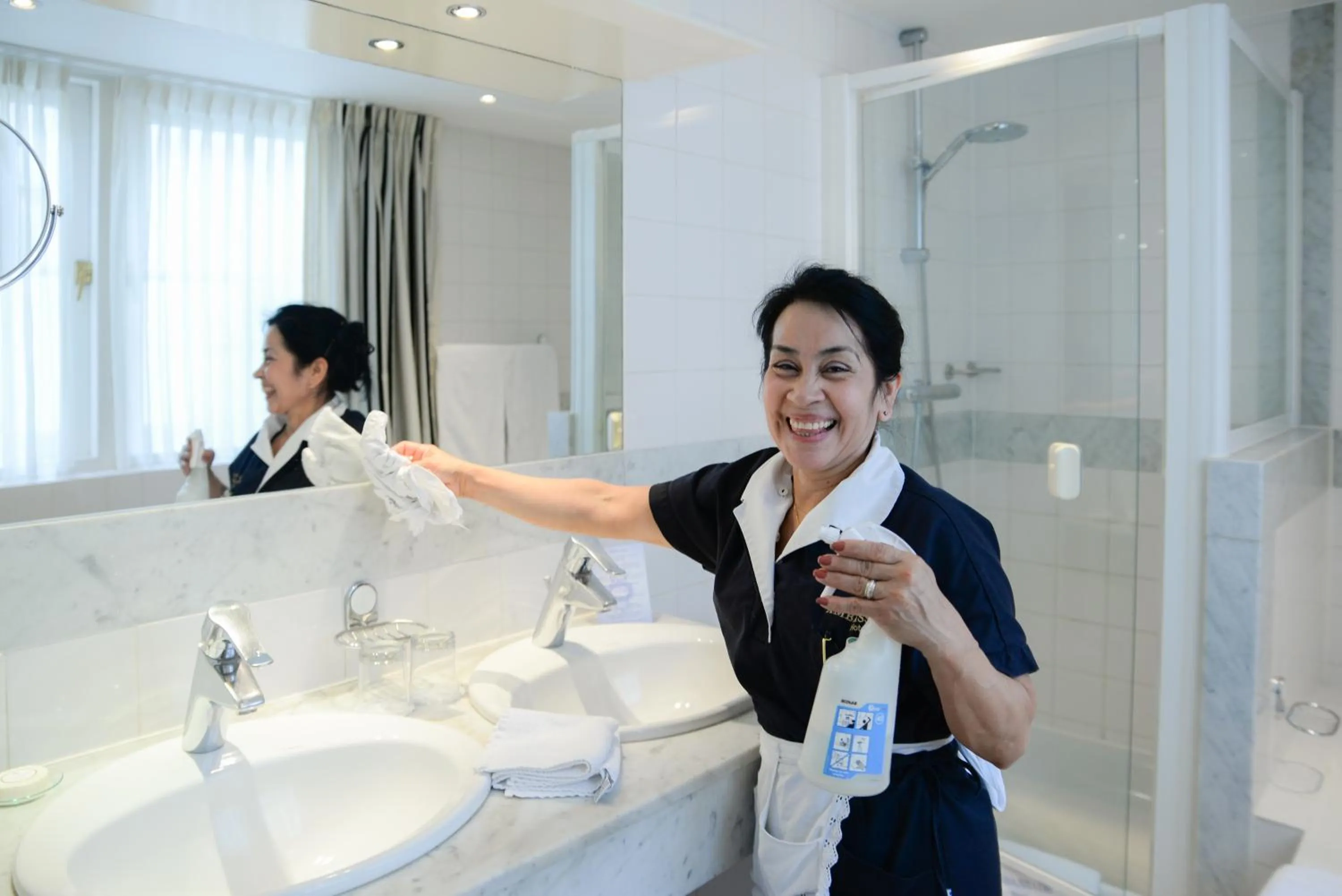 Bathroom in Ambassade Hotel
