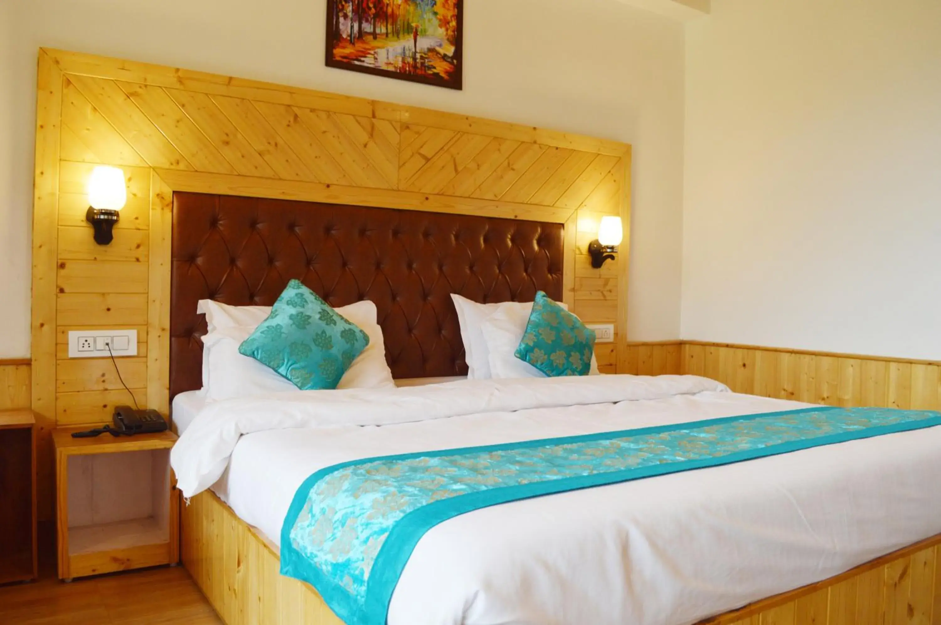 Bed in Manali Outdoor Retreat Bed in Manali Outdoor Retreat