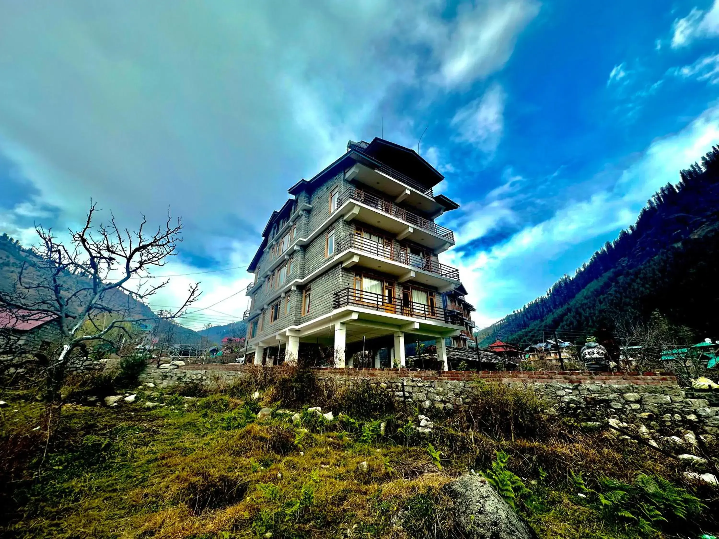 Manali Outdoor Retreat by Sheosante Manali Outdoor Retreat by Sheosante