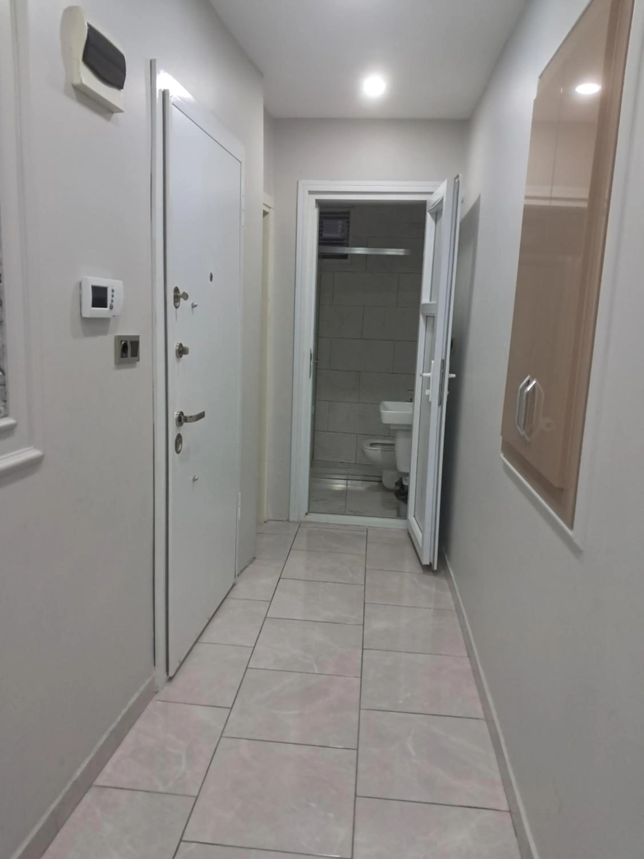 Bathroom in JOE BLACK APART