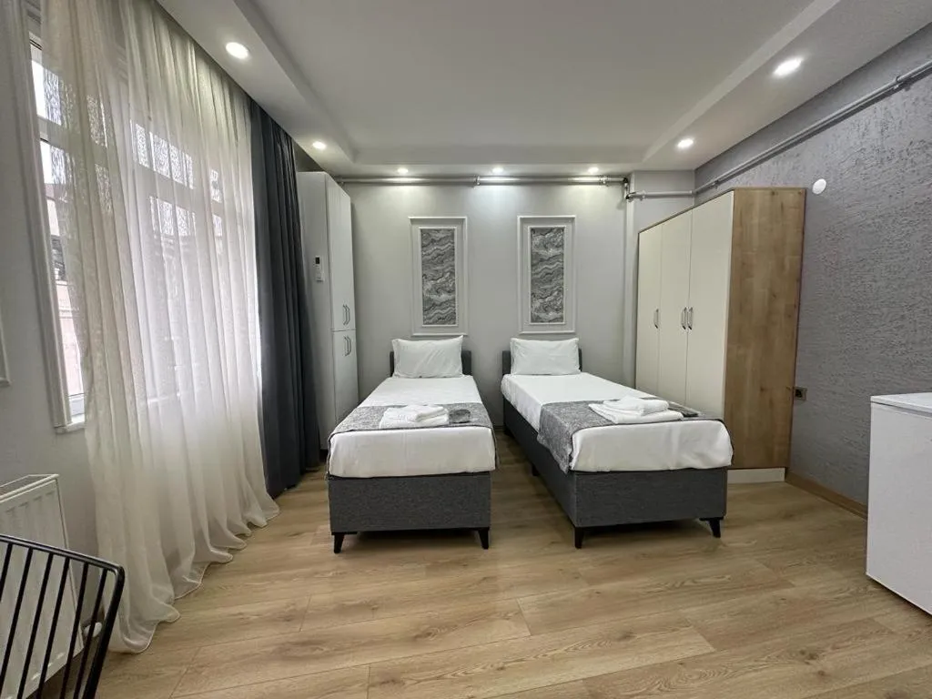 Bed in JOE BLACK APART