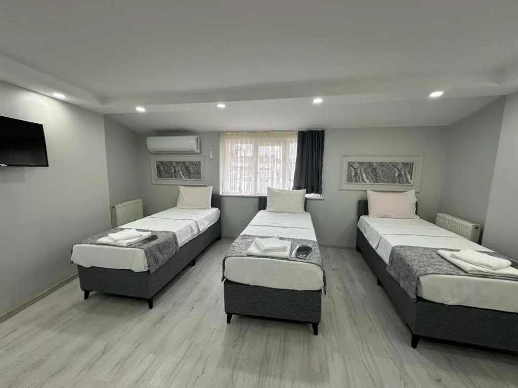 Bed in JOE BLACK APART