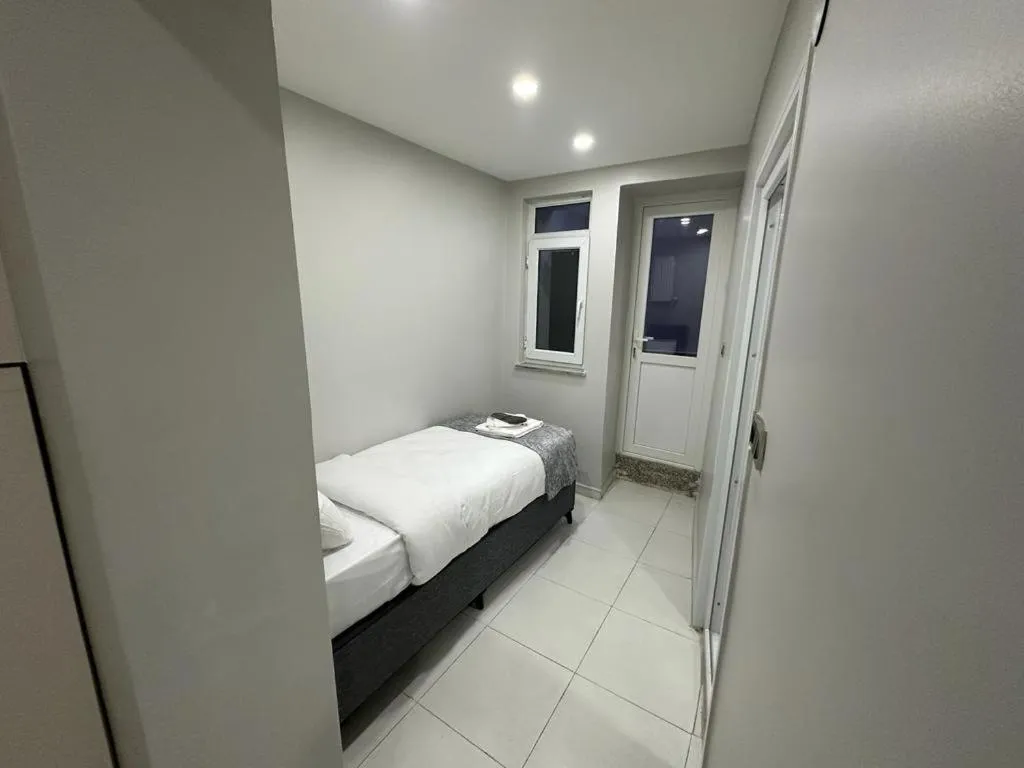 Bed in JOE BLACK APART