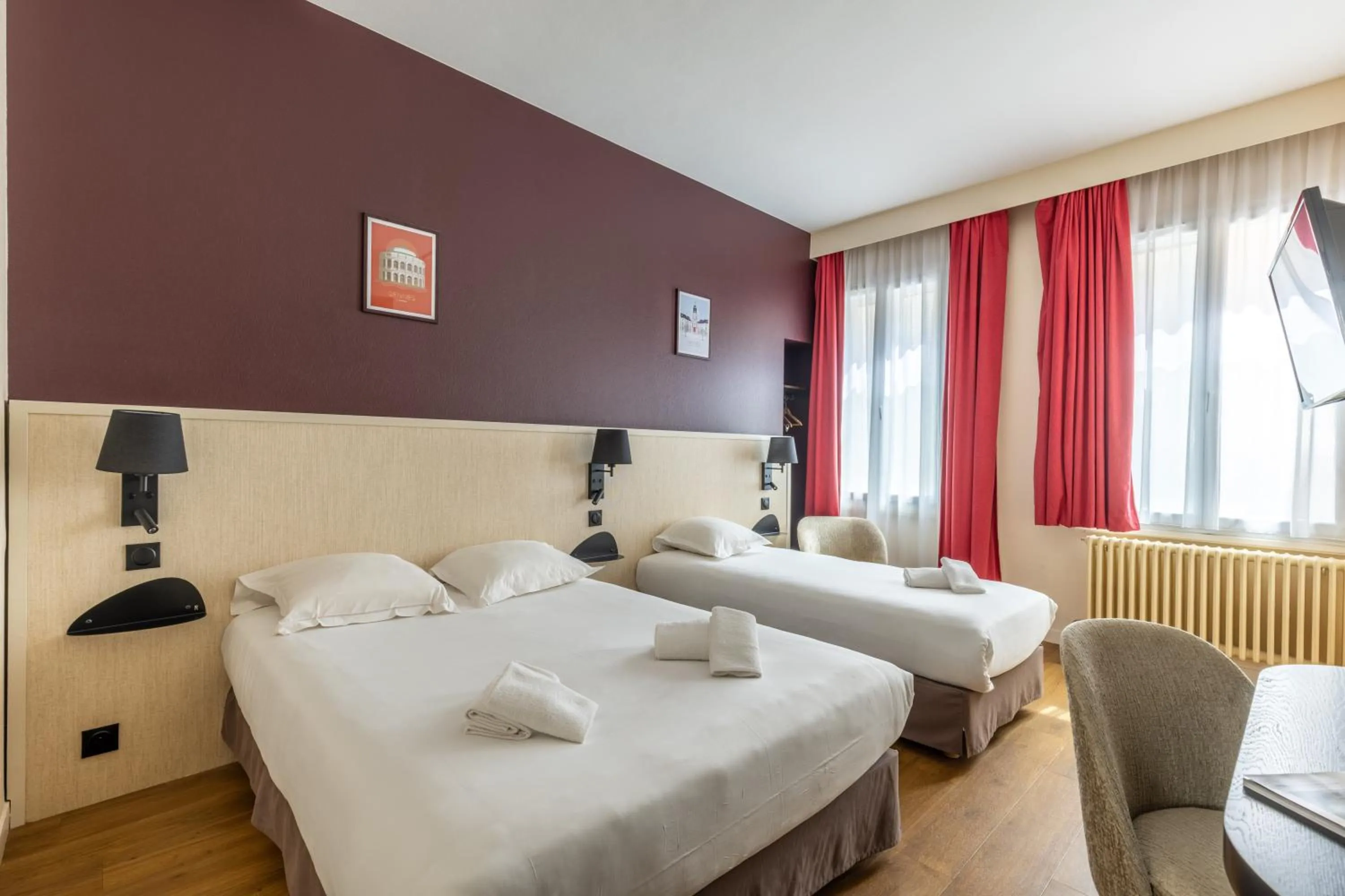 Bed in Hôtel Le Florin