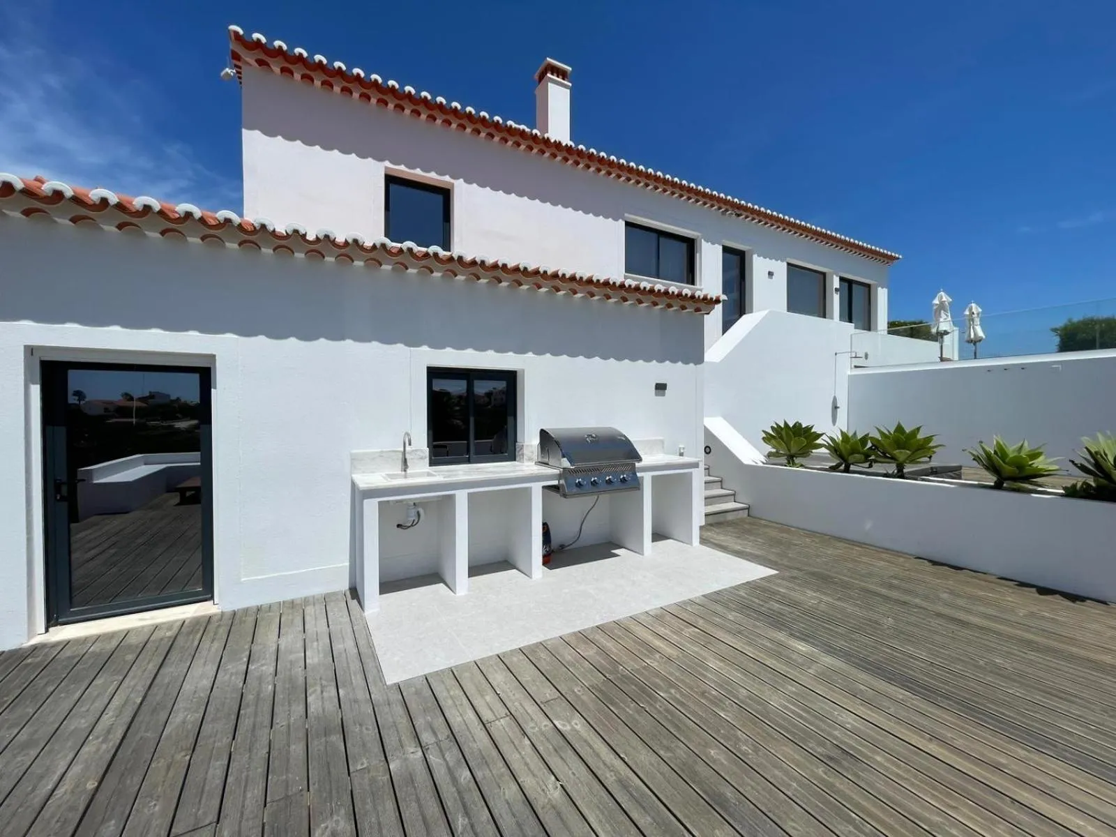 BBQ facilities in Villa Beatriz Ocean View