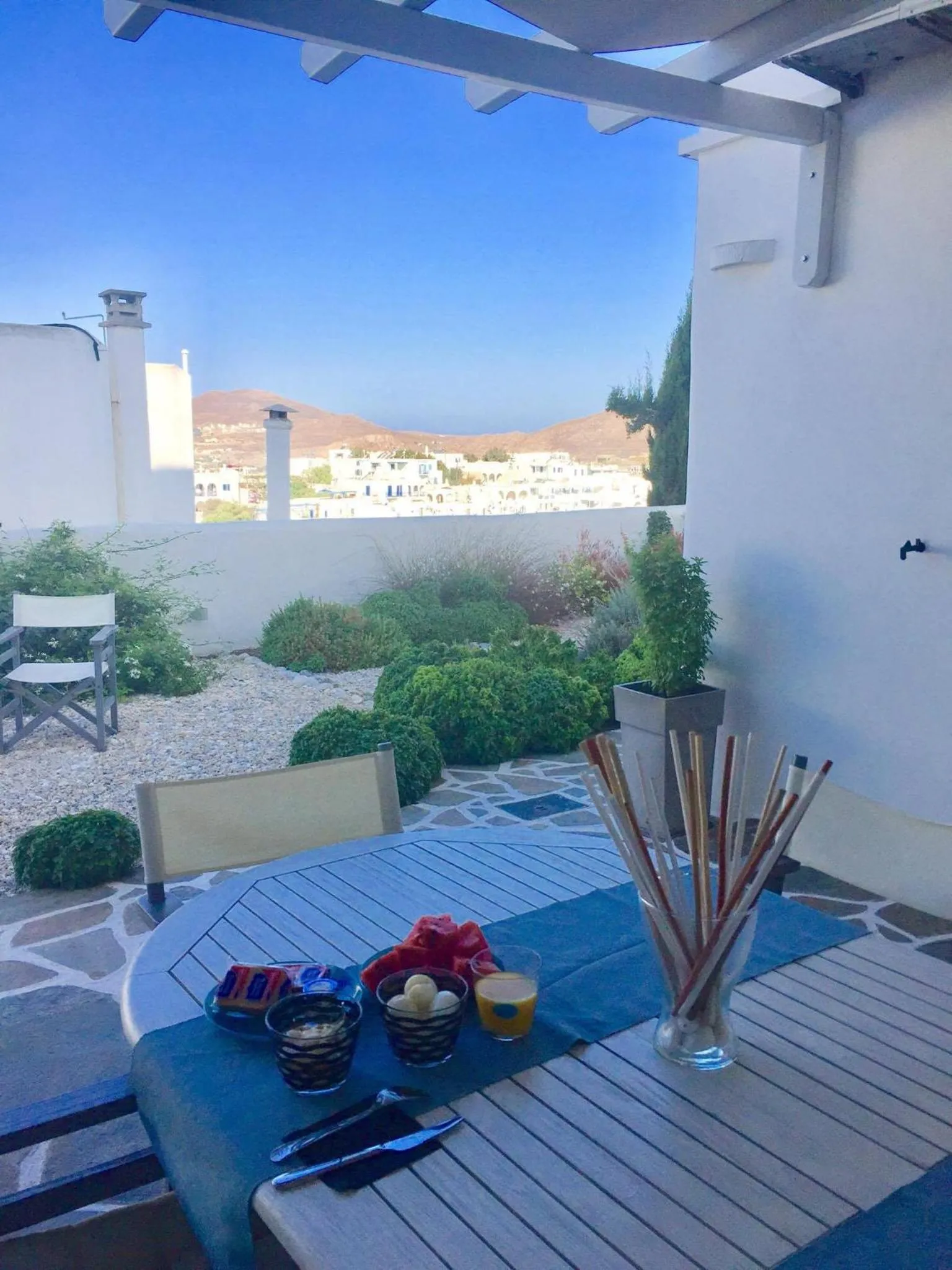 Patio in Romantica Suites