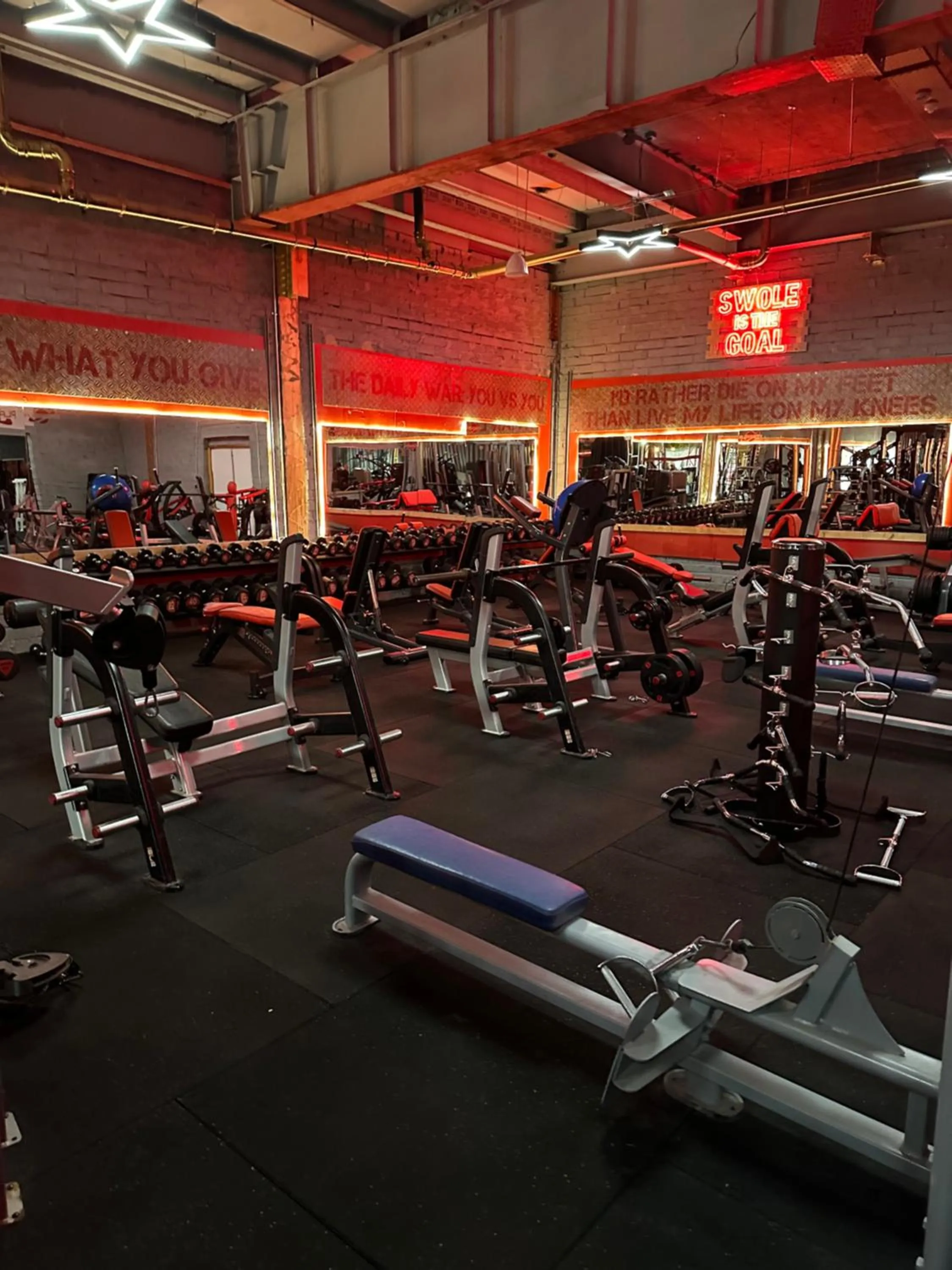 Maze apartments and rooms Free parking