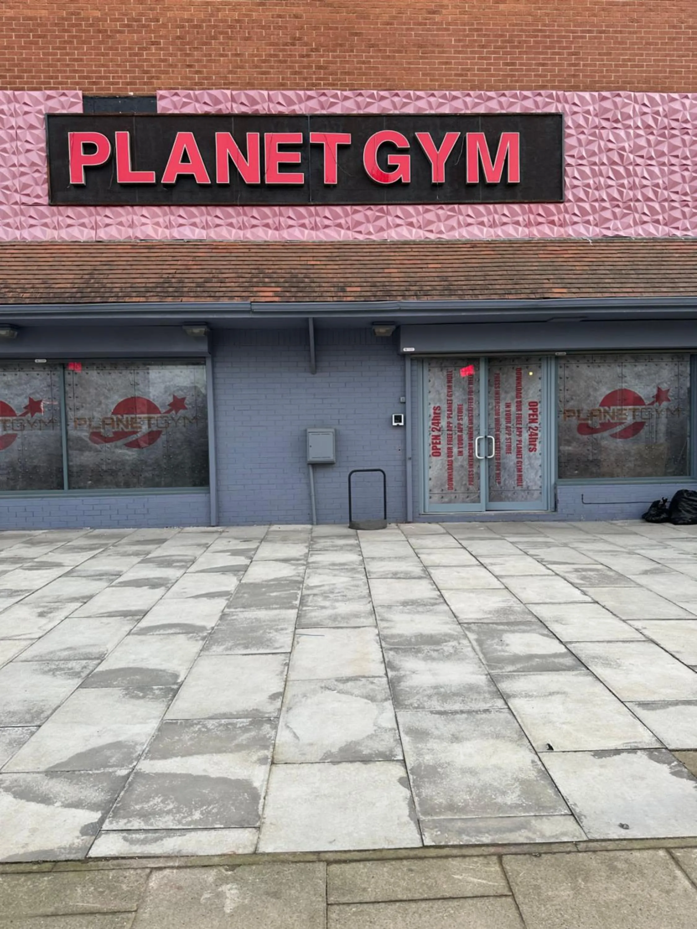 Maze apartments and rooms Free parking