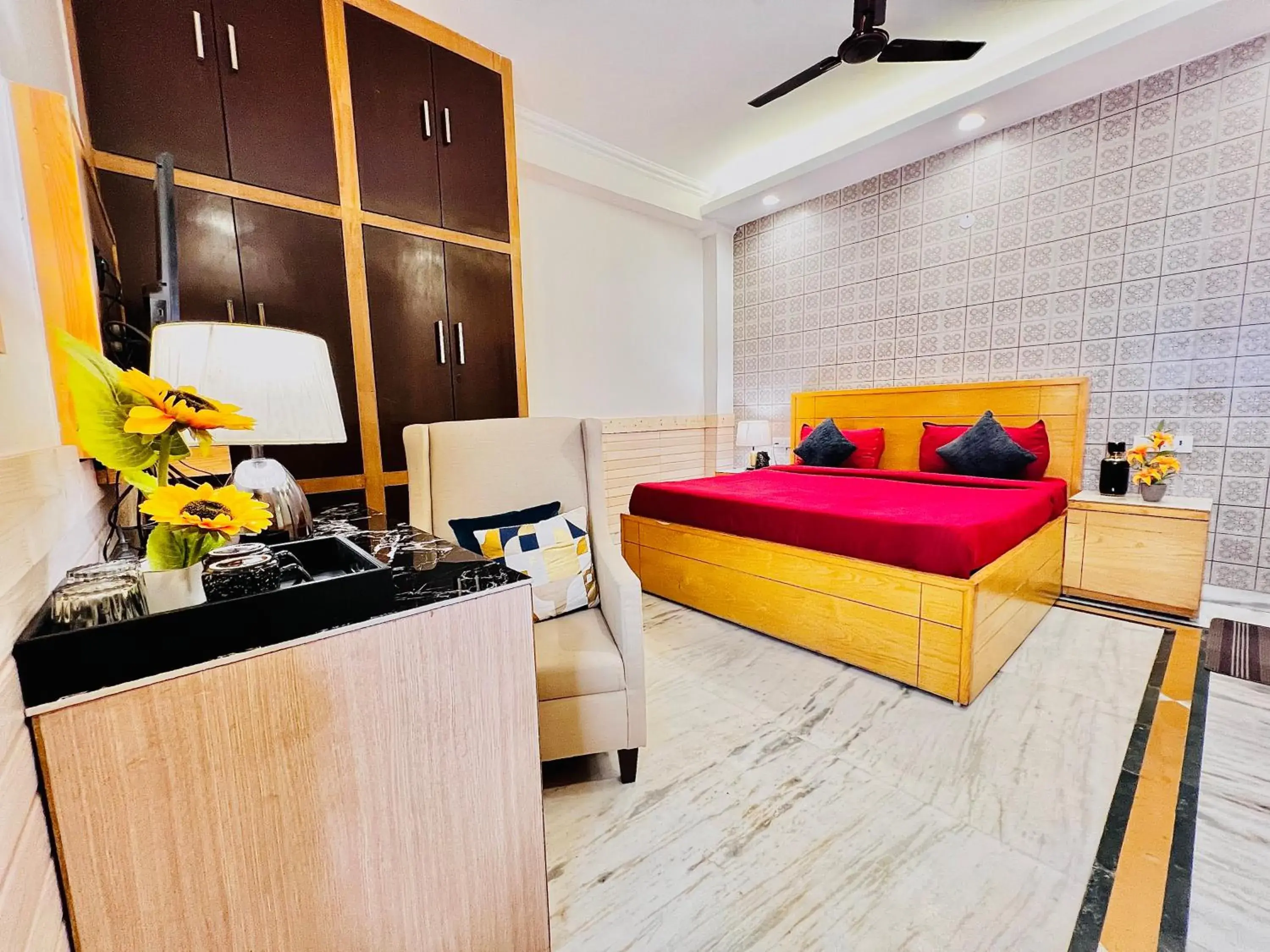 Bed in Divine Inn Hotel Near Rajouri Garden Main Market Bed in Divine Inn Hotel Near Rajouri Garden Main Market