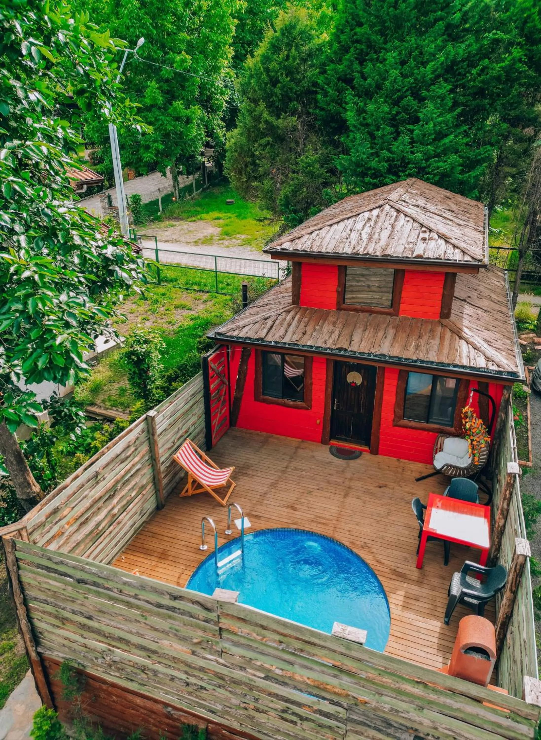 Property building in Sapanca Şeker Bungalov