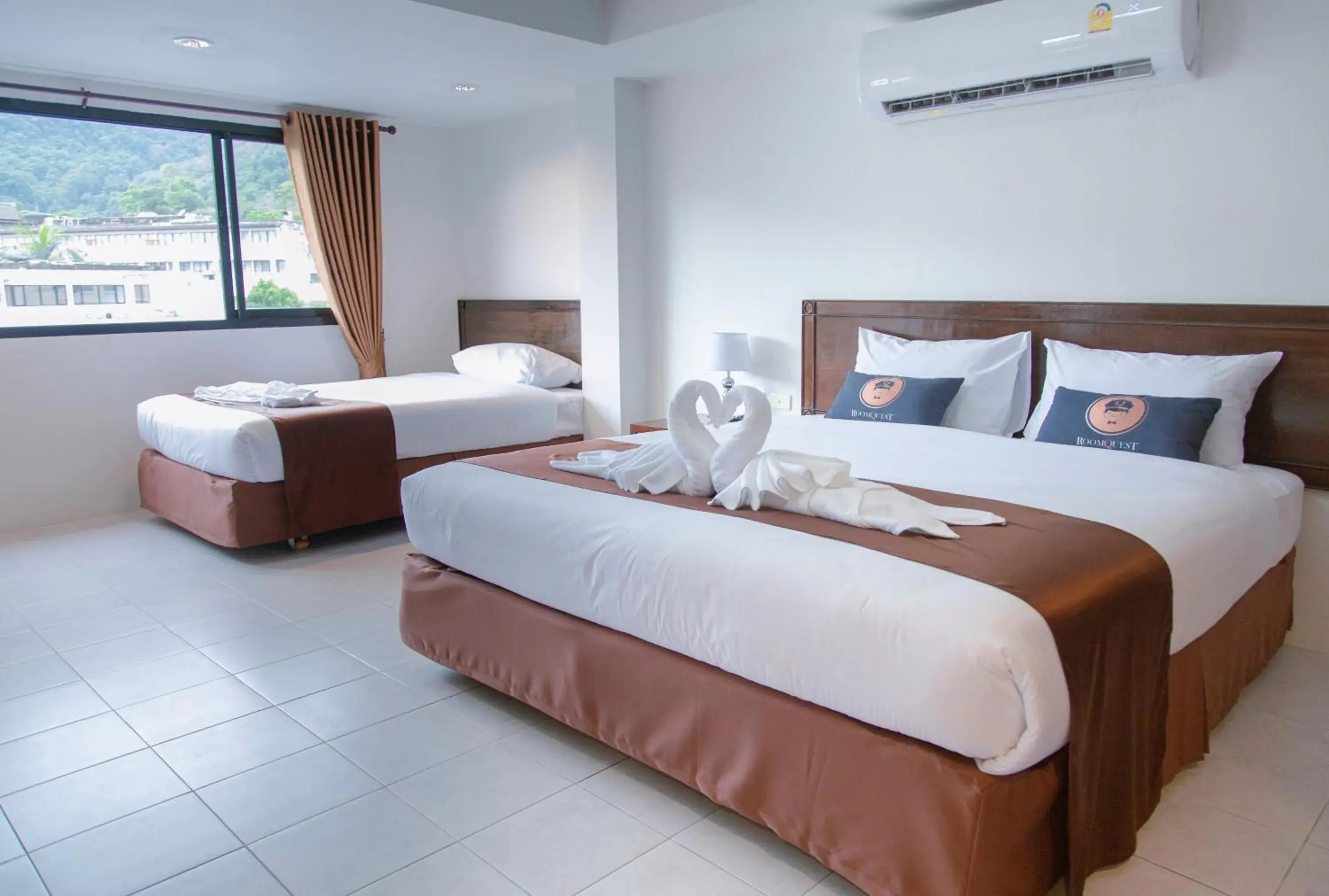 Standard Family Room in RoomQuest Kalim Beach Standard Family Room in RoomQuest Kalim Beach