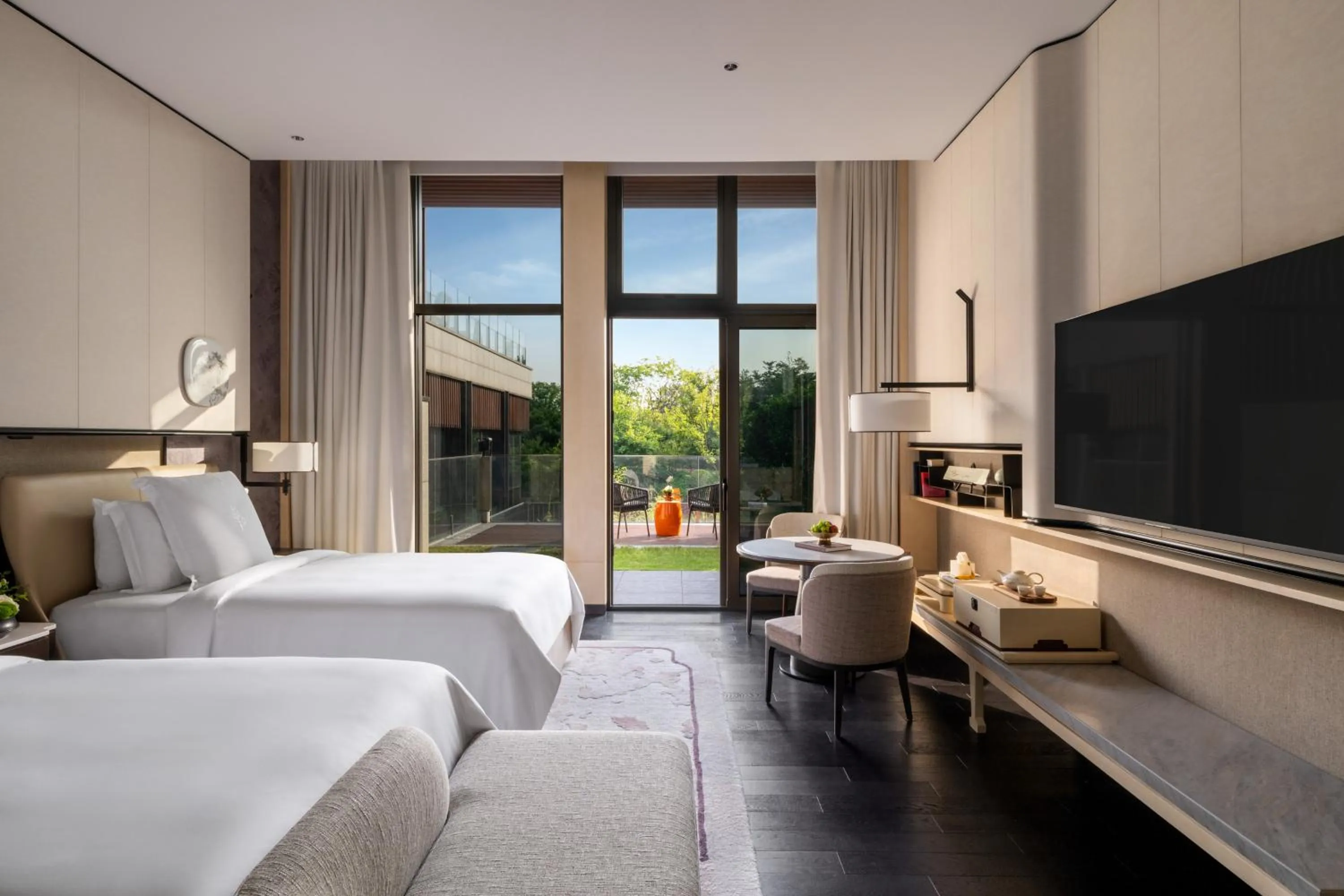 Bed in Four Seasons Hotel Suzhou